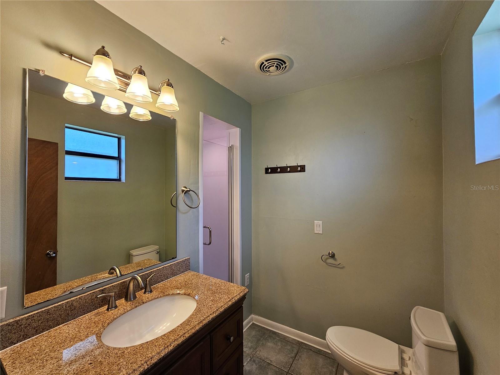 Image 28 of 52 For 1115 11th Avenue