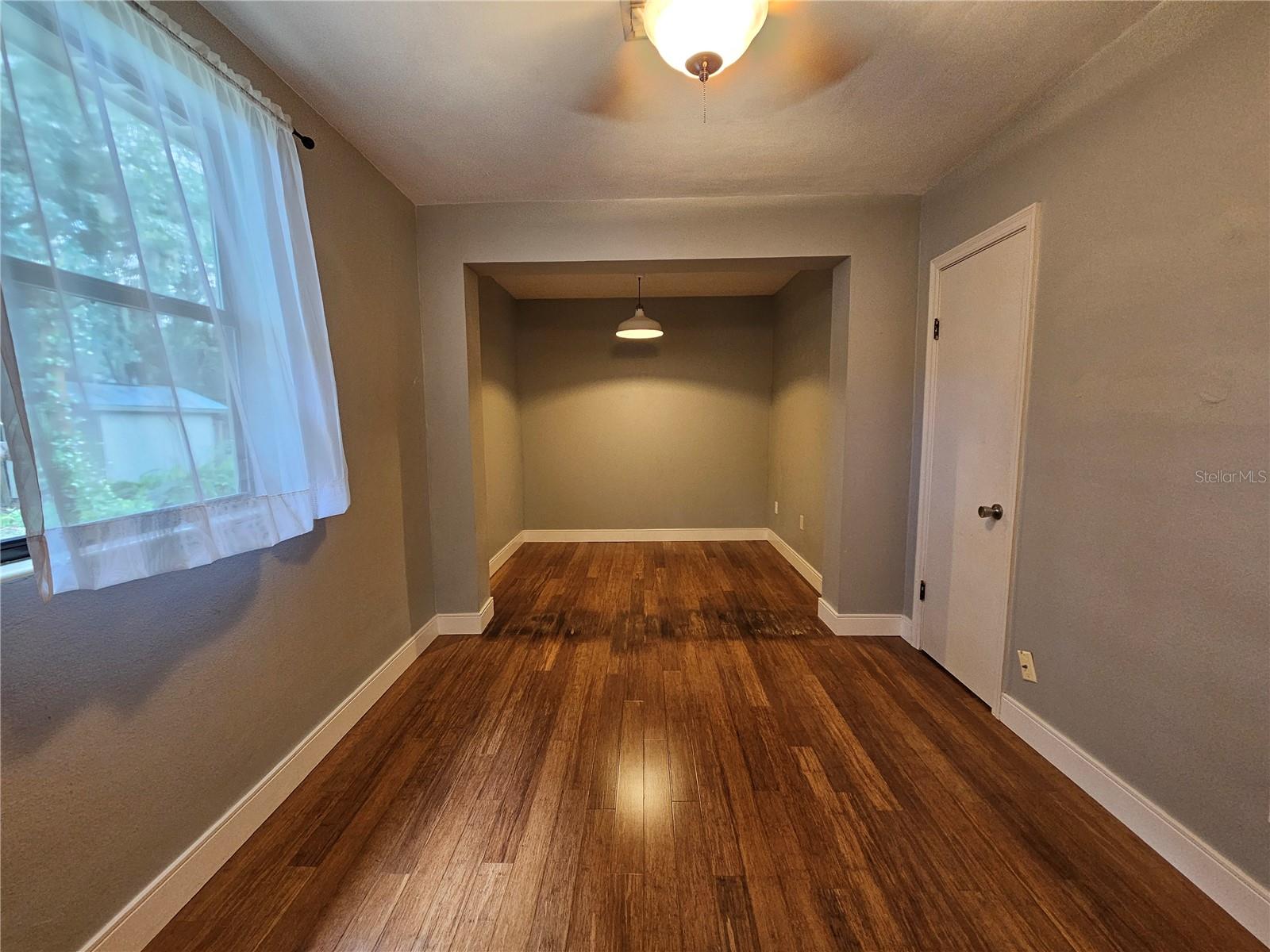 Image 30 of 52 For 1115 11th Avenue