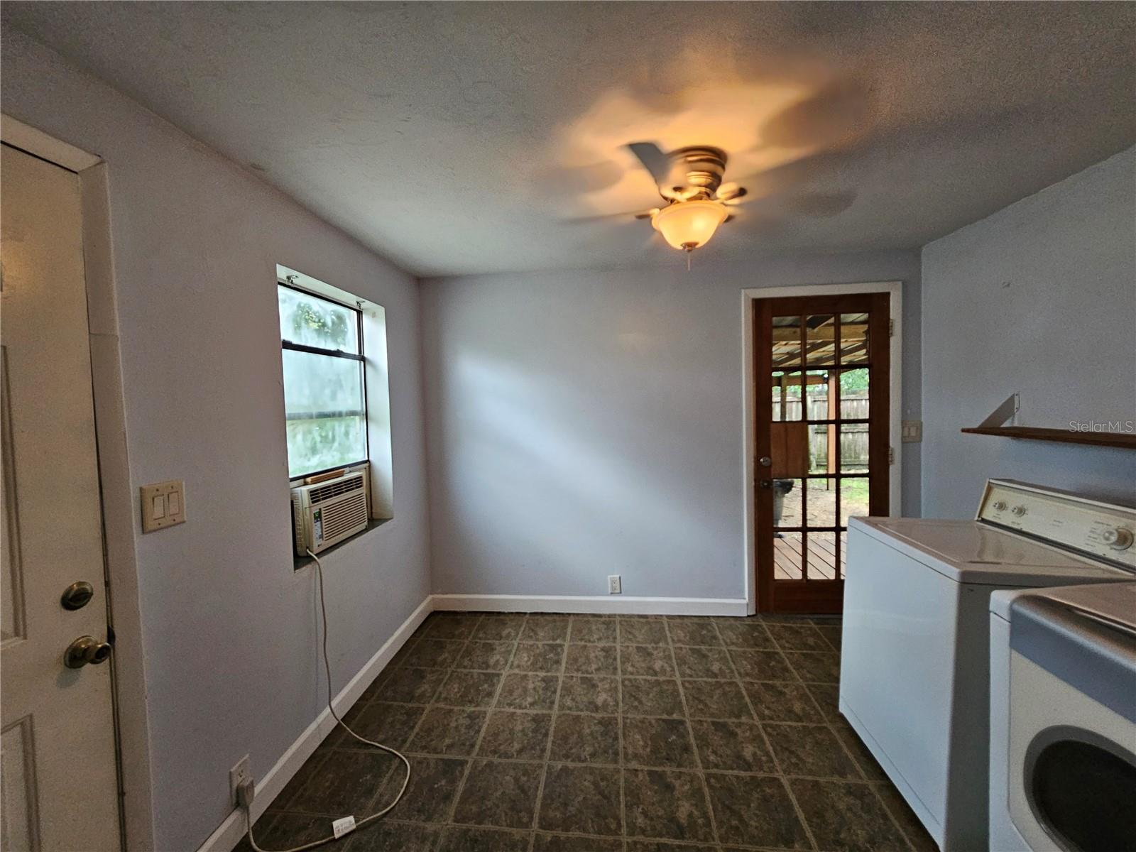 Image 41 of 52 For 1115 11th Avenue