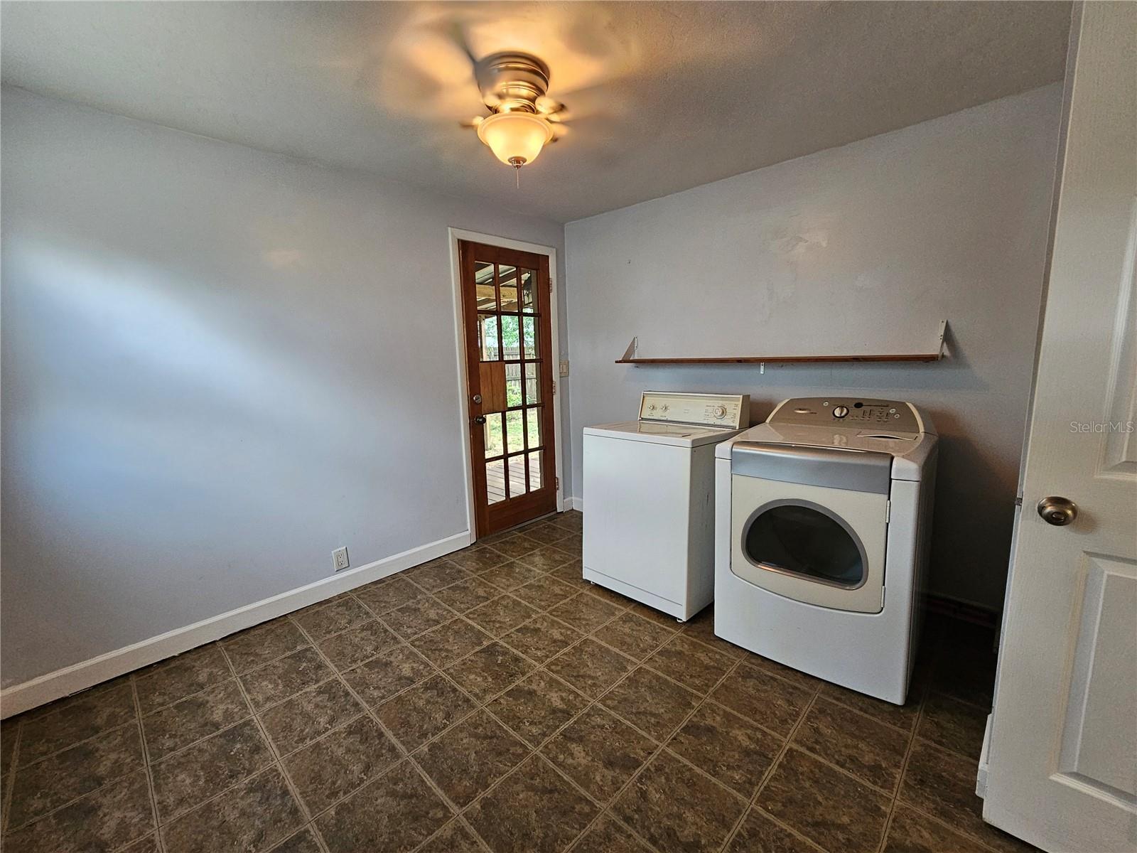 Image 42 of 52 For 1115 11th Avenue