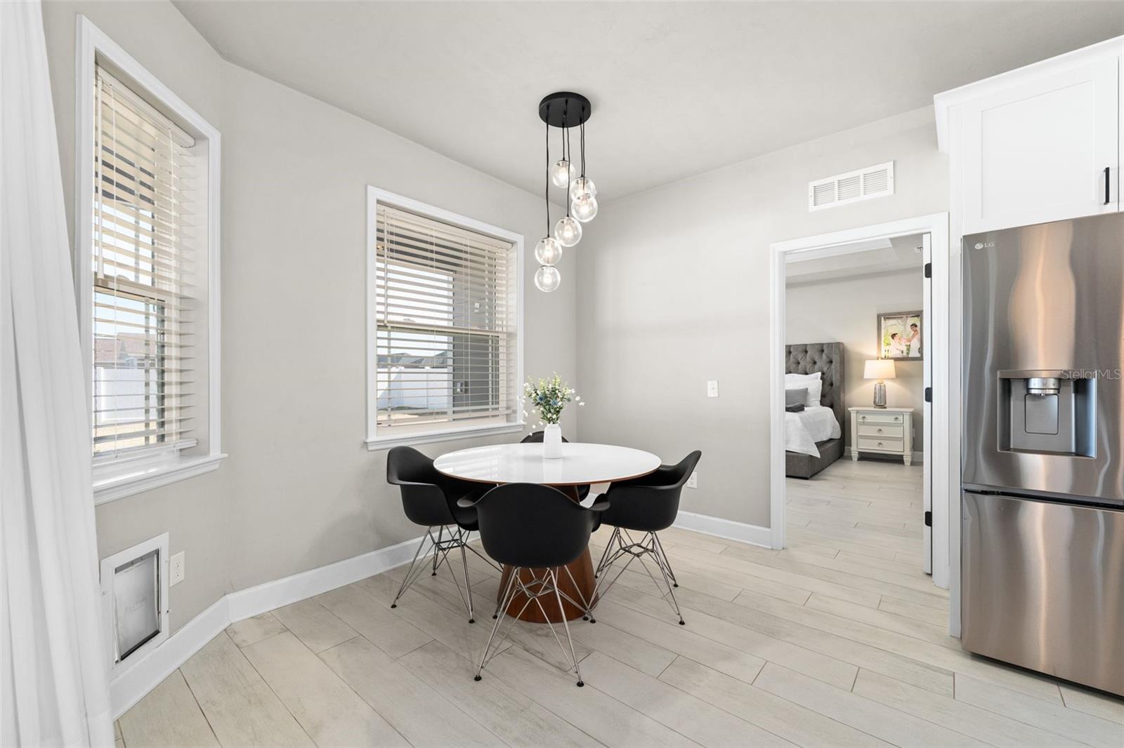 Image 10 of 51 For 24784 21st Lane