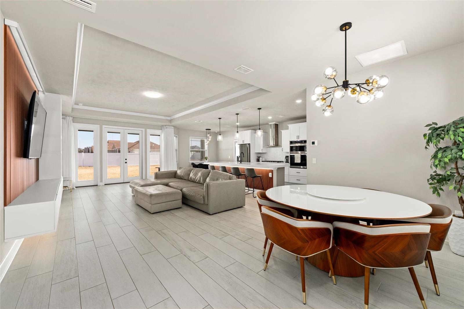 Image 12 of 51 For 24784 21st Lane