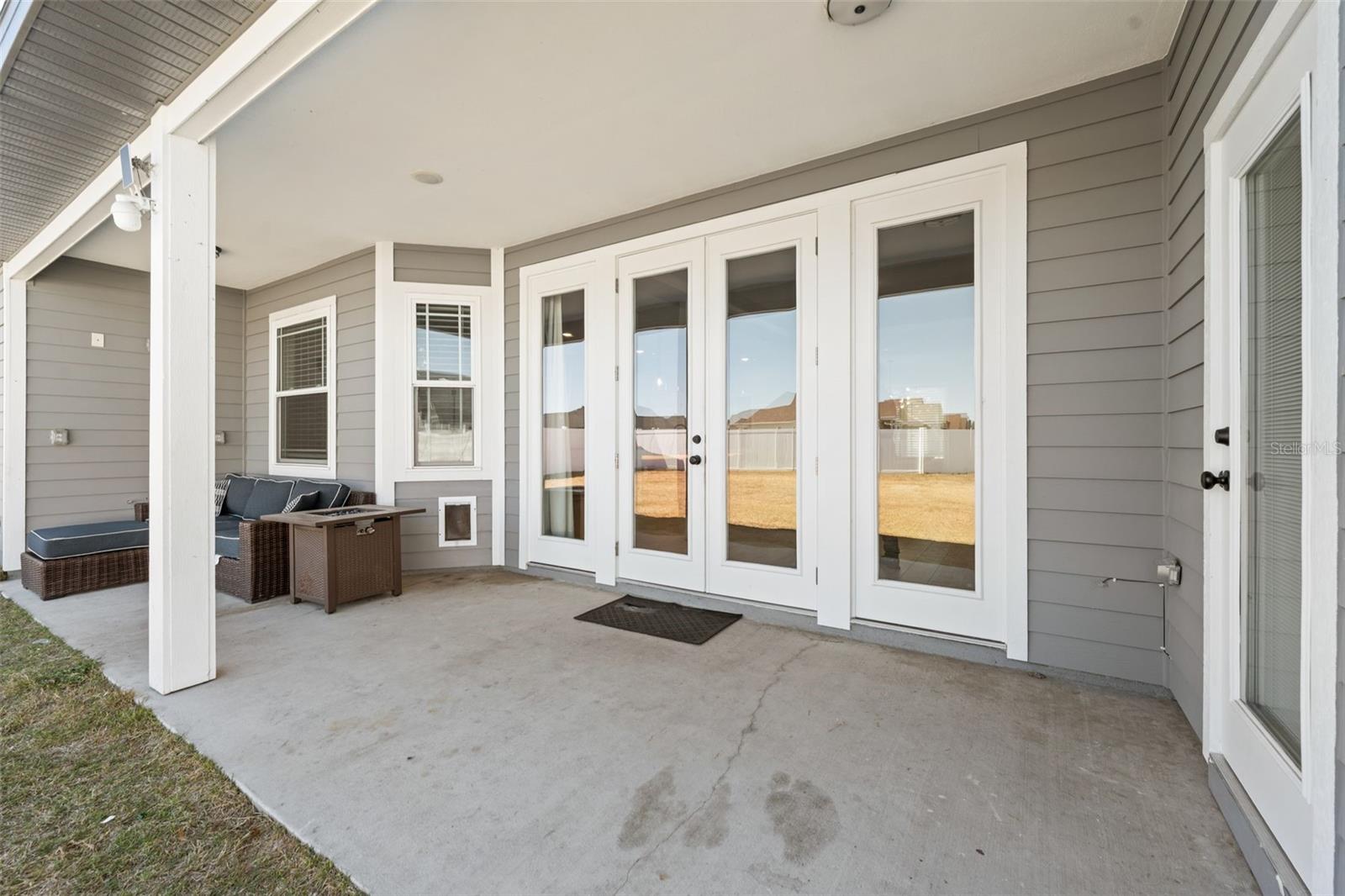 Image 31 of 51 For 24784 21st Lane