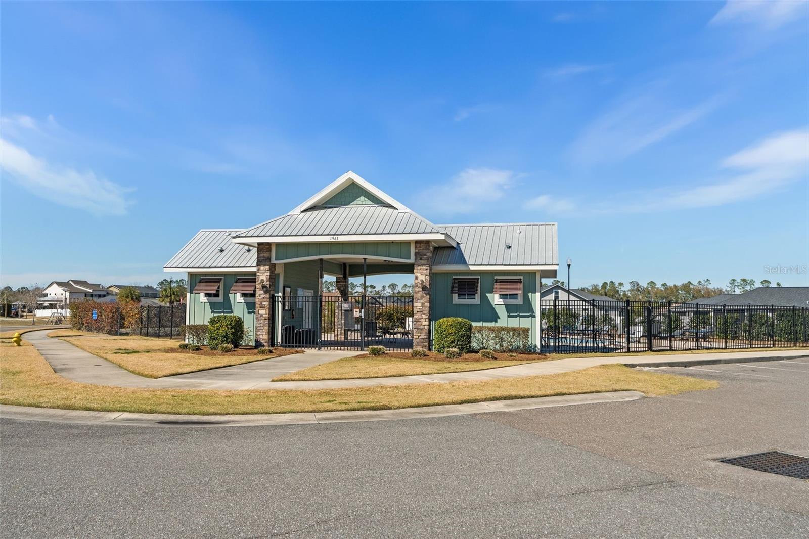 Image 40 of 51 For 24784 21st Lane