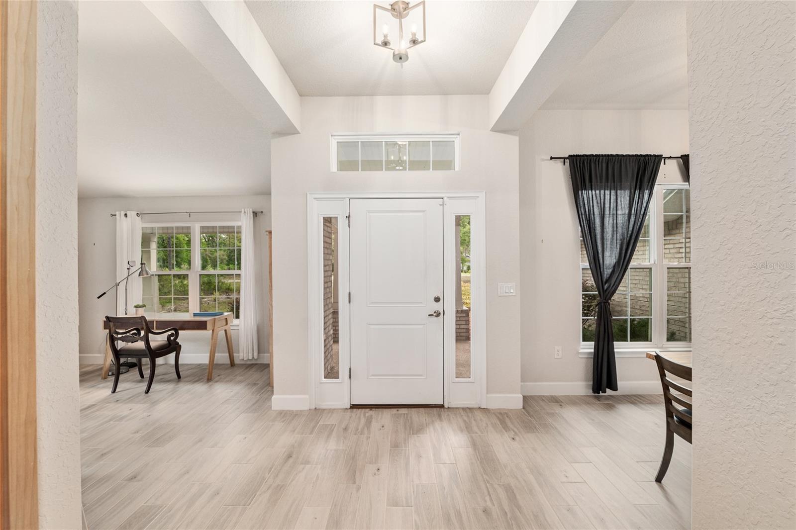 Image 5 of 62 For 8179 8th Place