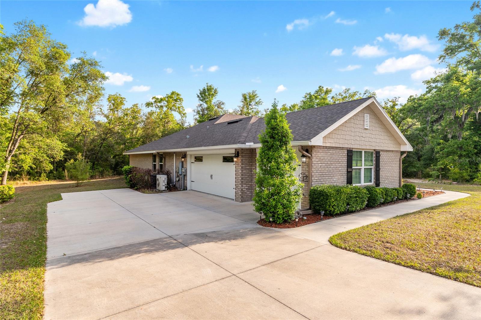 Image 52 of 62 For 8179 8th Place