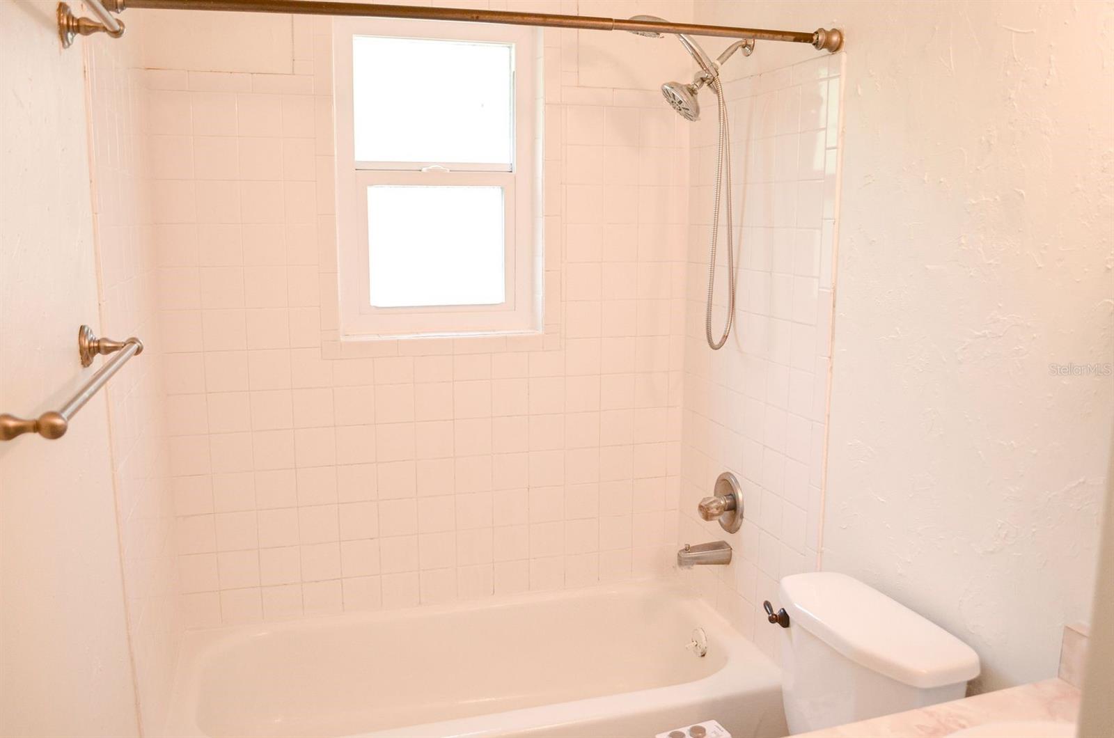 Image 14 of 20 For 3526 53rd Terrace