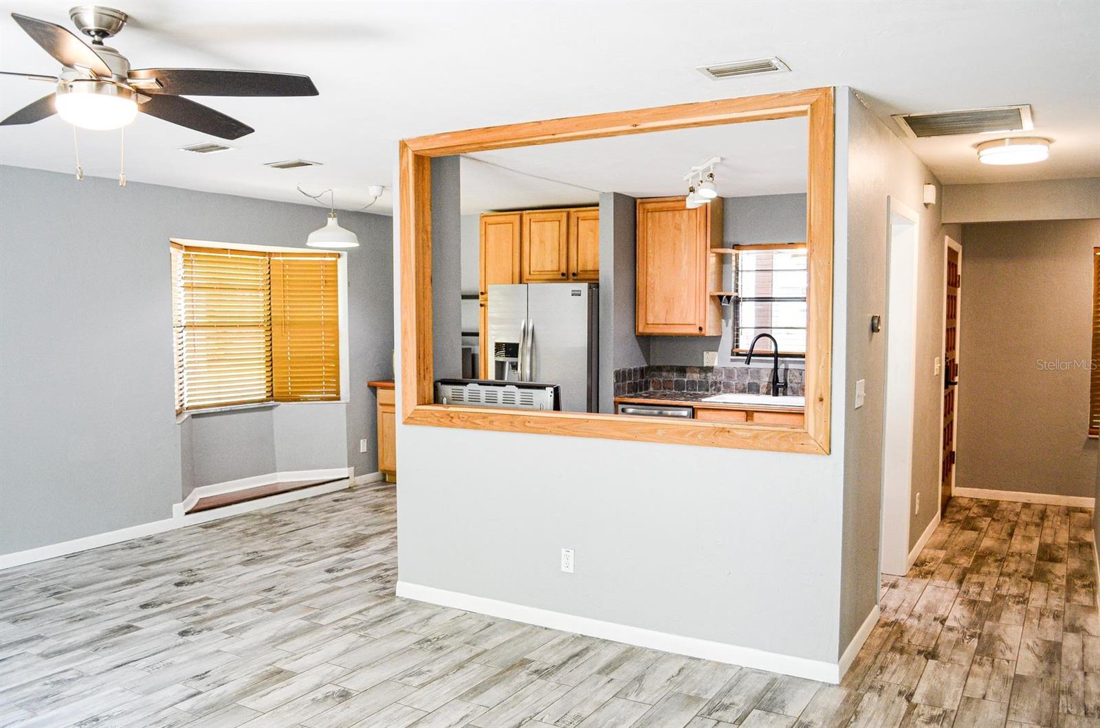 Image 2 of 20 For 3526 53rd Terrace