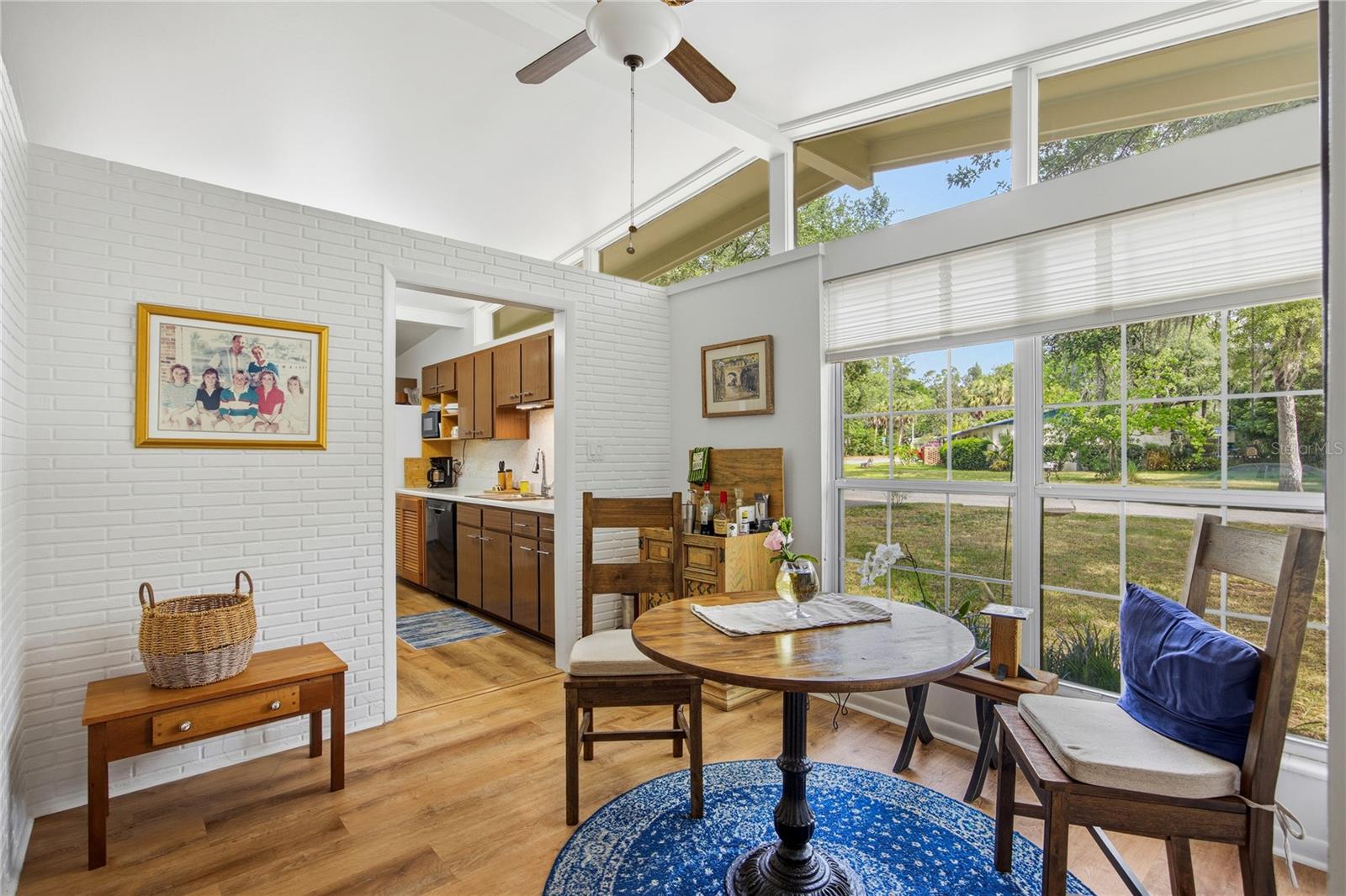 Image 3 of 36 For 4123 18th Place