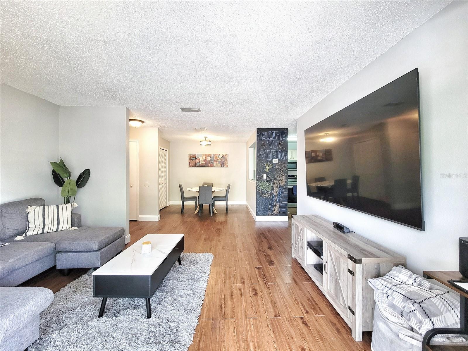 Image 3 of 34 For 3705 27th Street 527