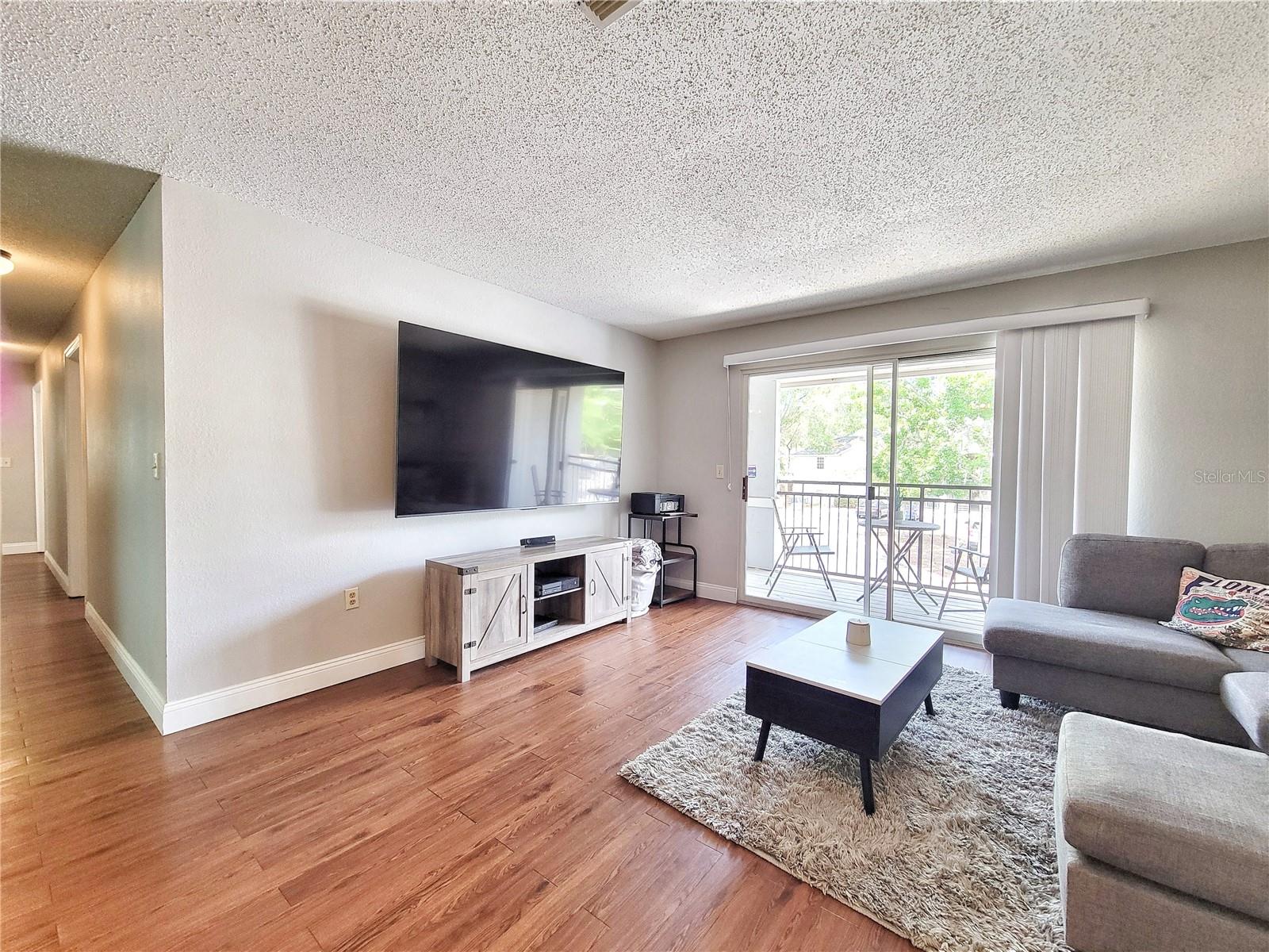Image 4 of 34 For 3705 27th Street 527