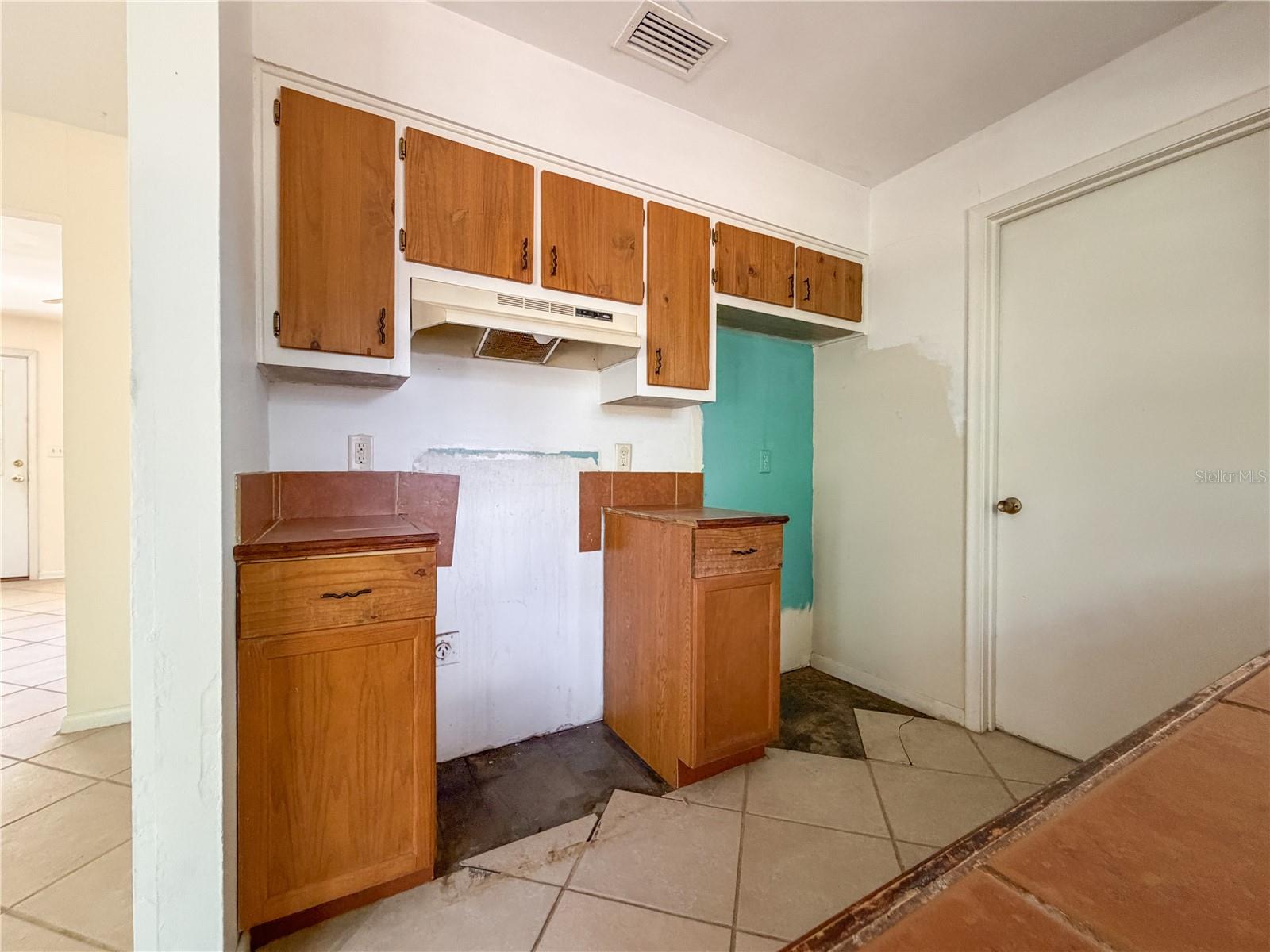 Image 19 of 34 For 14202 158th Avenue