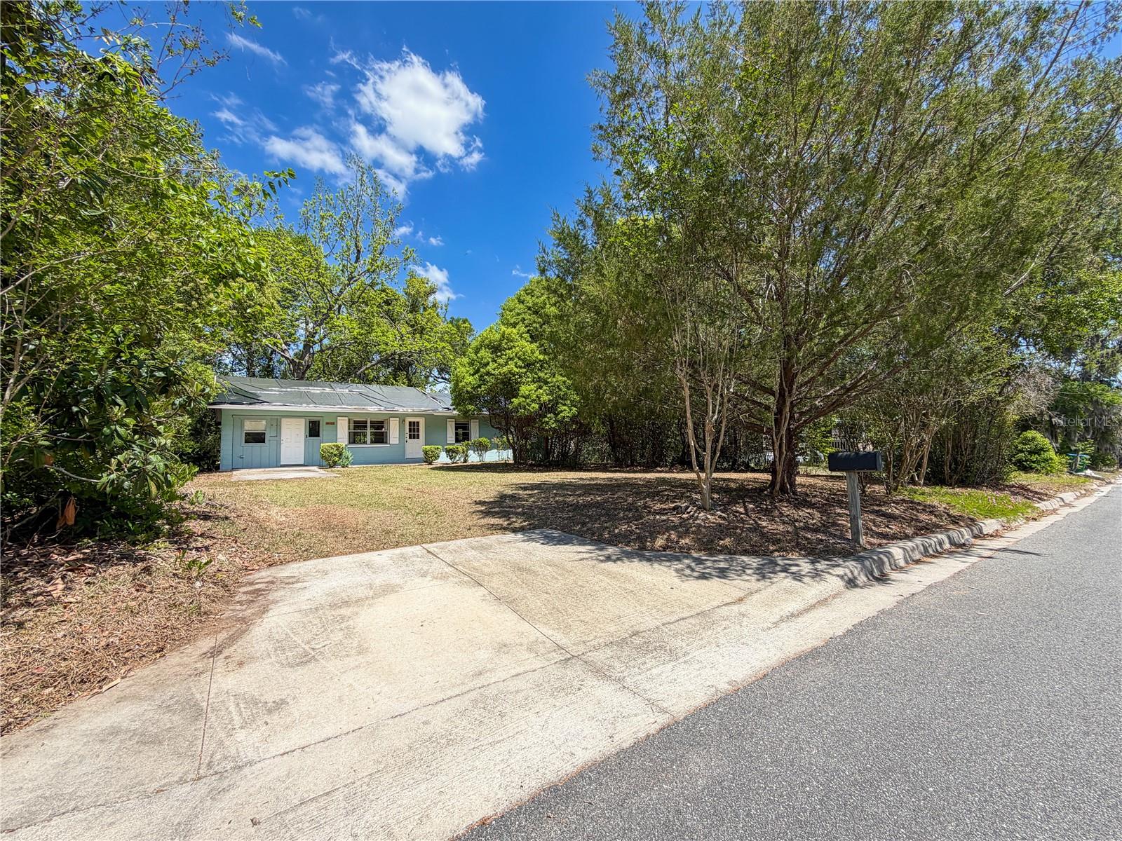 Image 4 of 34 For 14202 158th Avenue