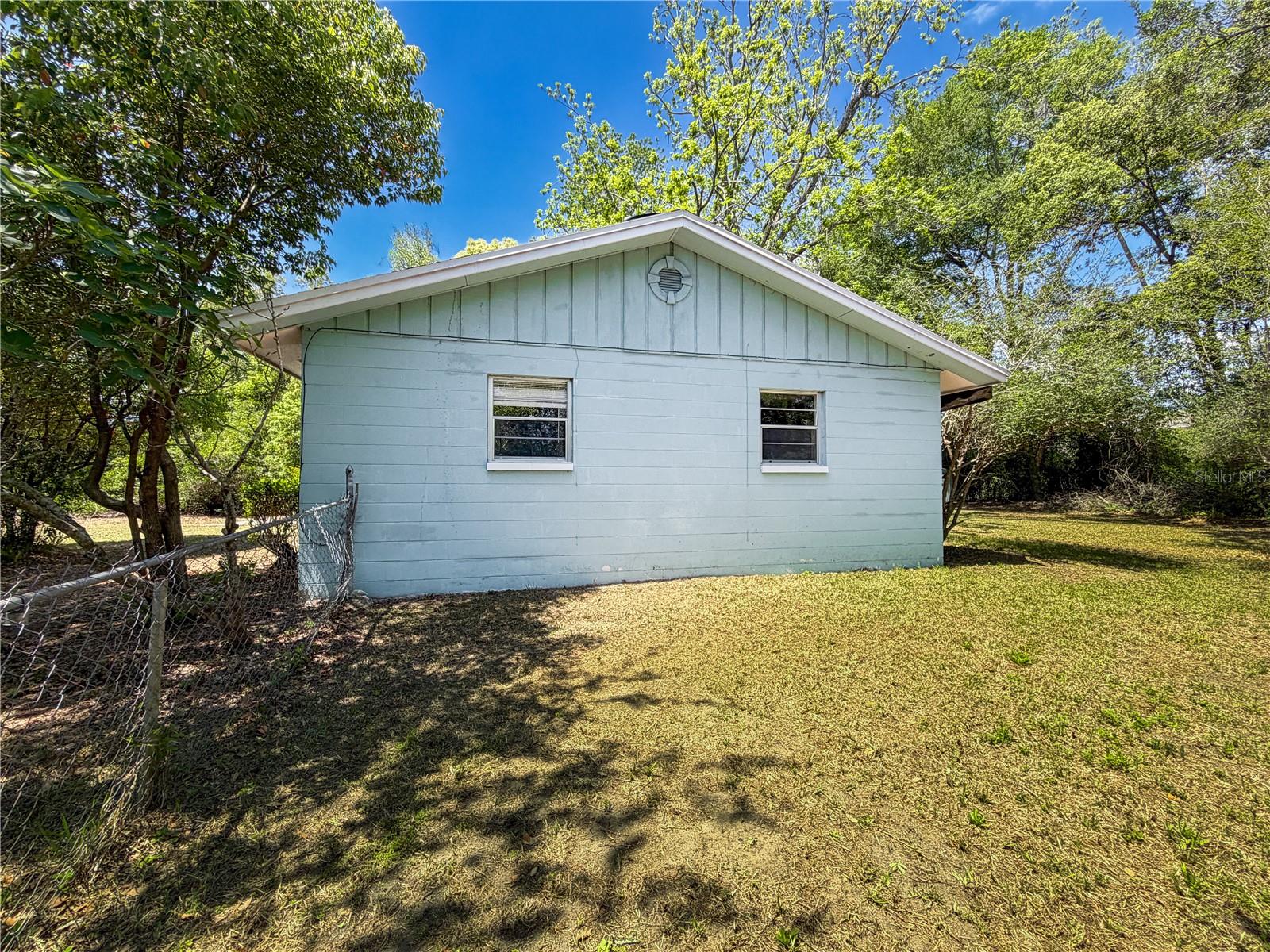 Image 7 of 34 For 14202 158th Avenue