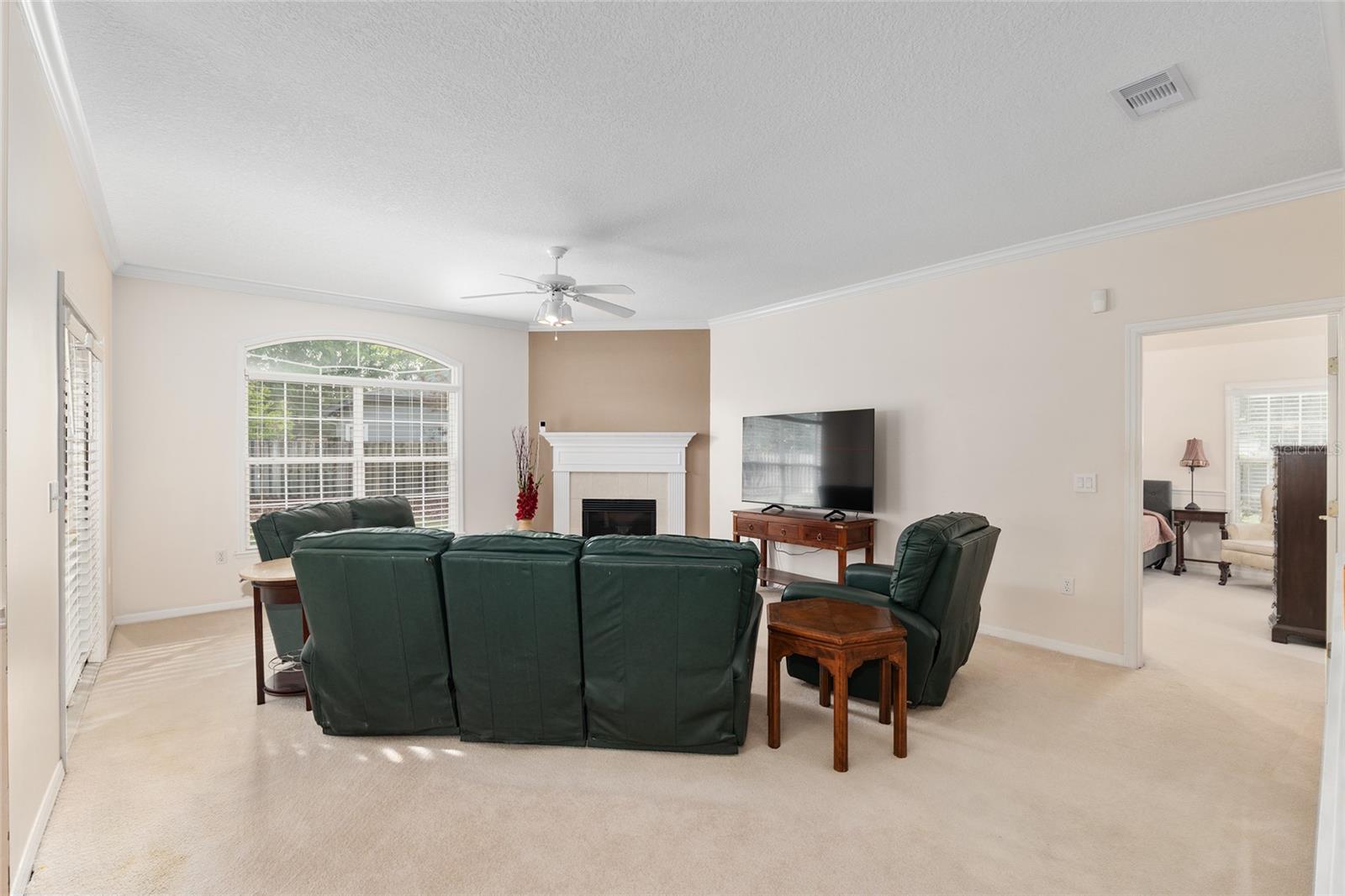 Image 17 of 68 For 7230 80th Terrace