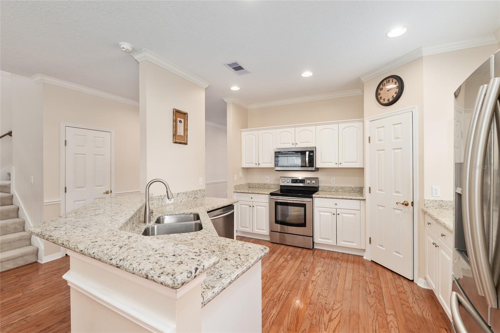 Image 27 of 68 For 7230 80th Terrace