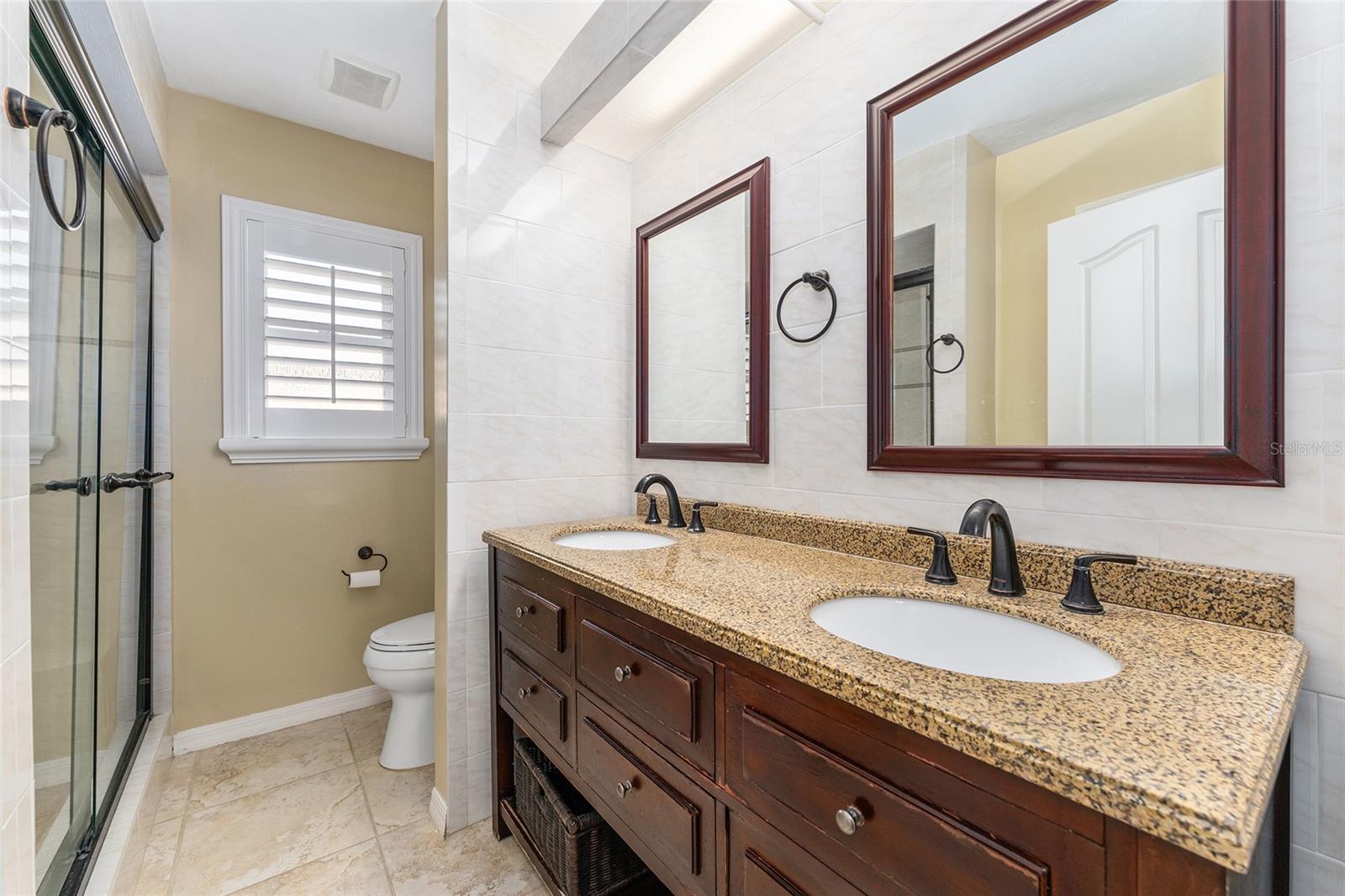 Image 20 of 34 For 10106 13th Avenue