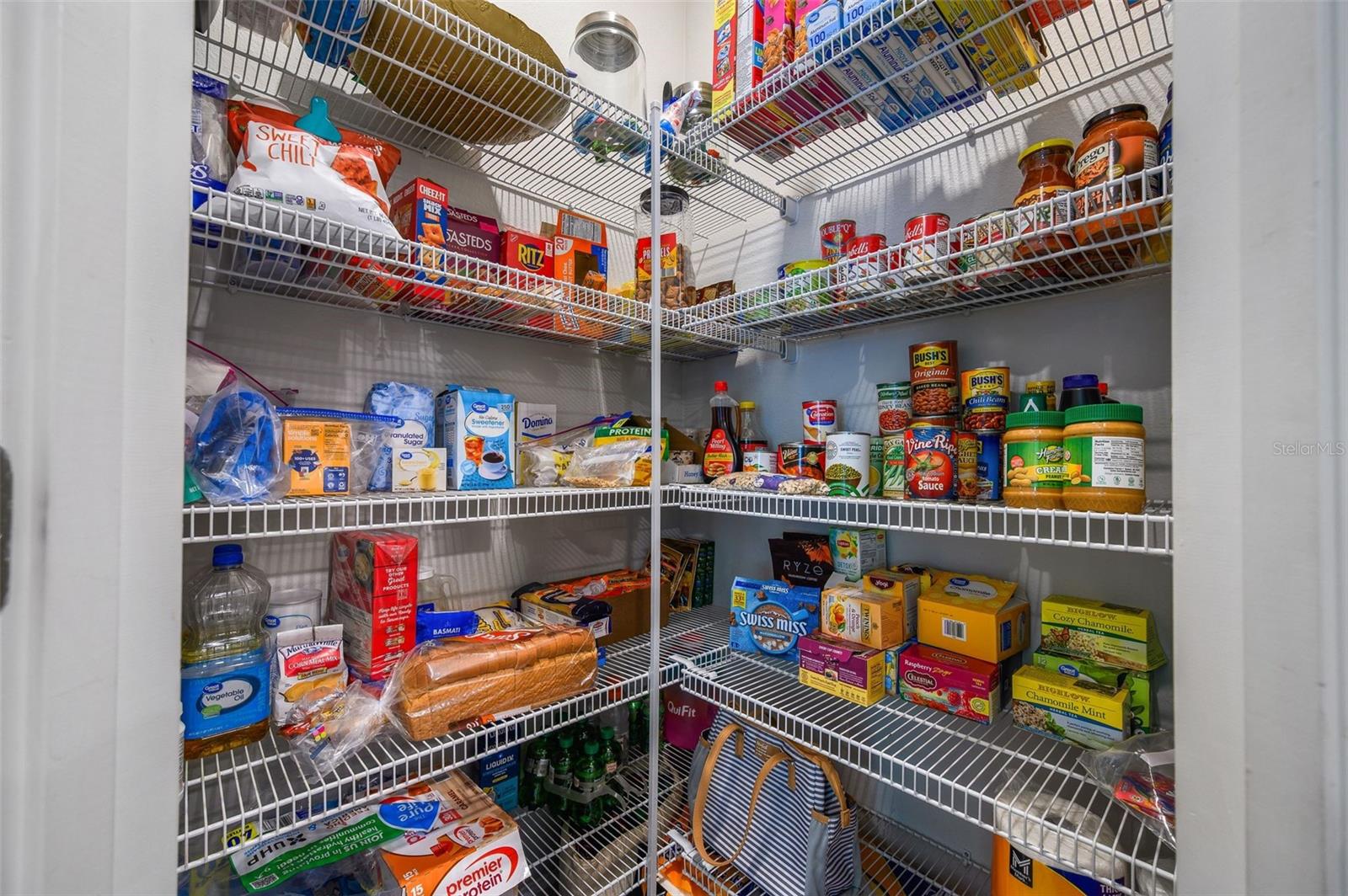 Image 15 of 38 For 11973 Bridgehampton Road