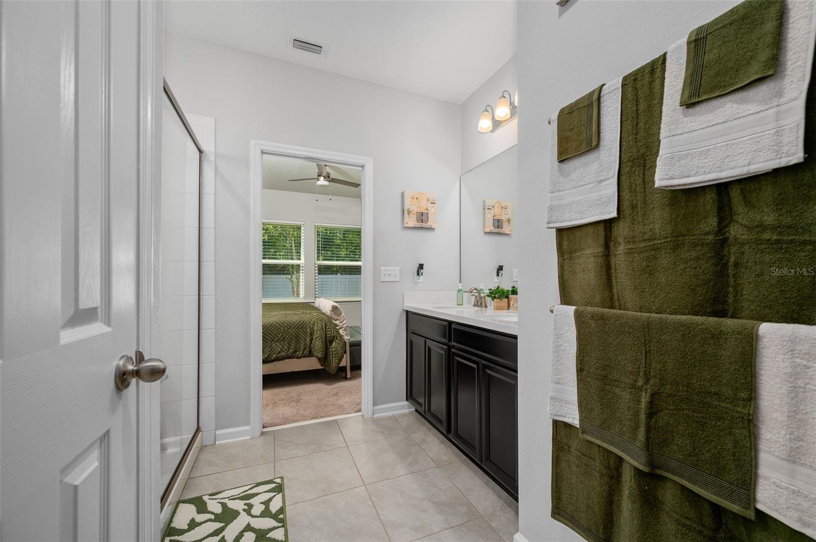 Image 25 of 38 For 11973 Bridgehampton Road