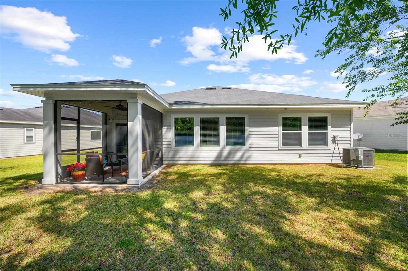 Image 36 of 38 For 11973 Bridgehampton Road