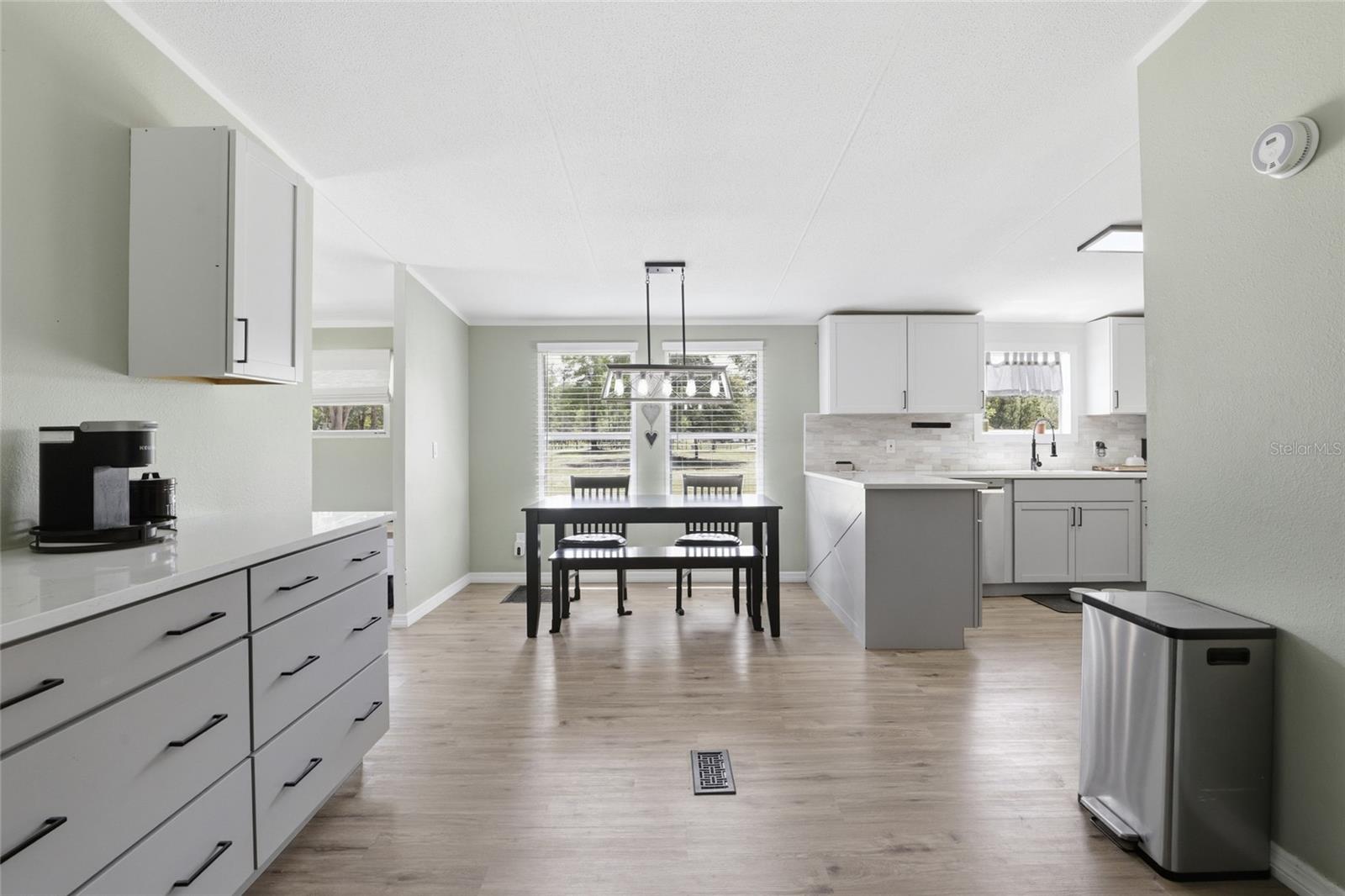 Image 24 of 47 For 847 Applewood Glen