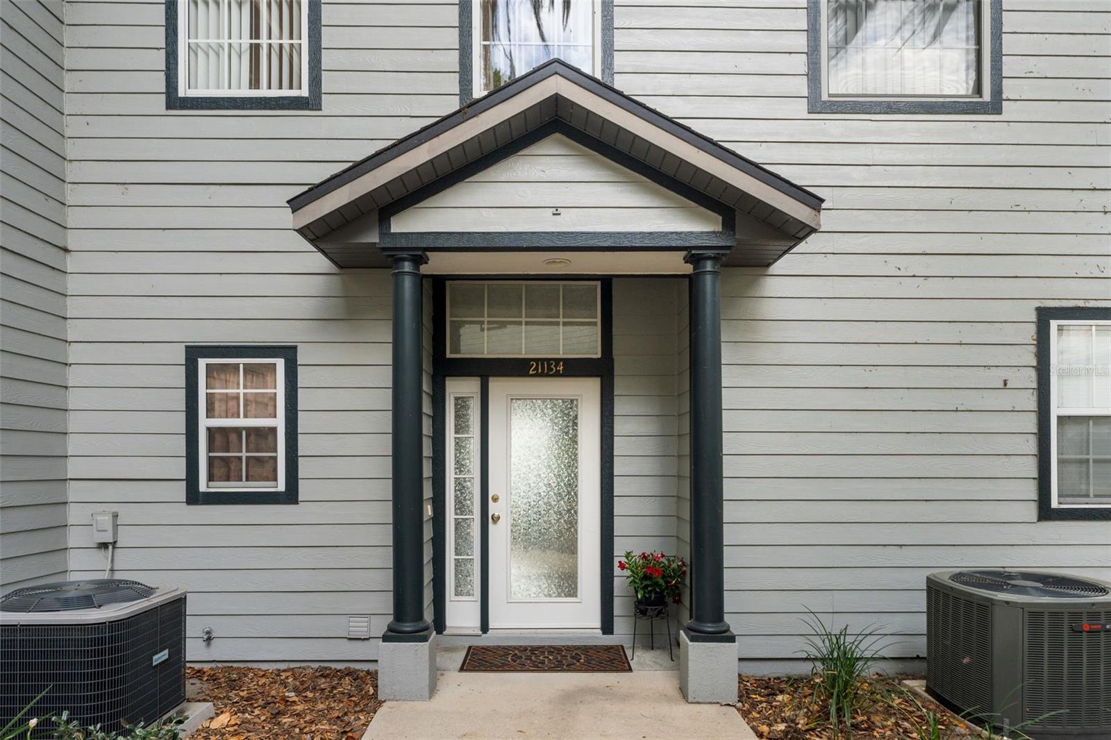 Image 18 of 43 For 21134 101st Avenue