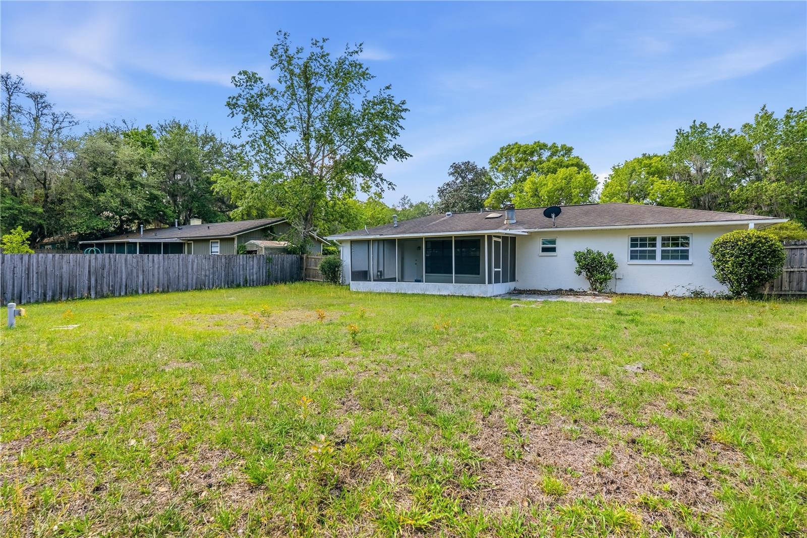 Image 14 of 15 For 5404 26 Place