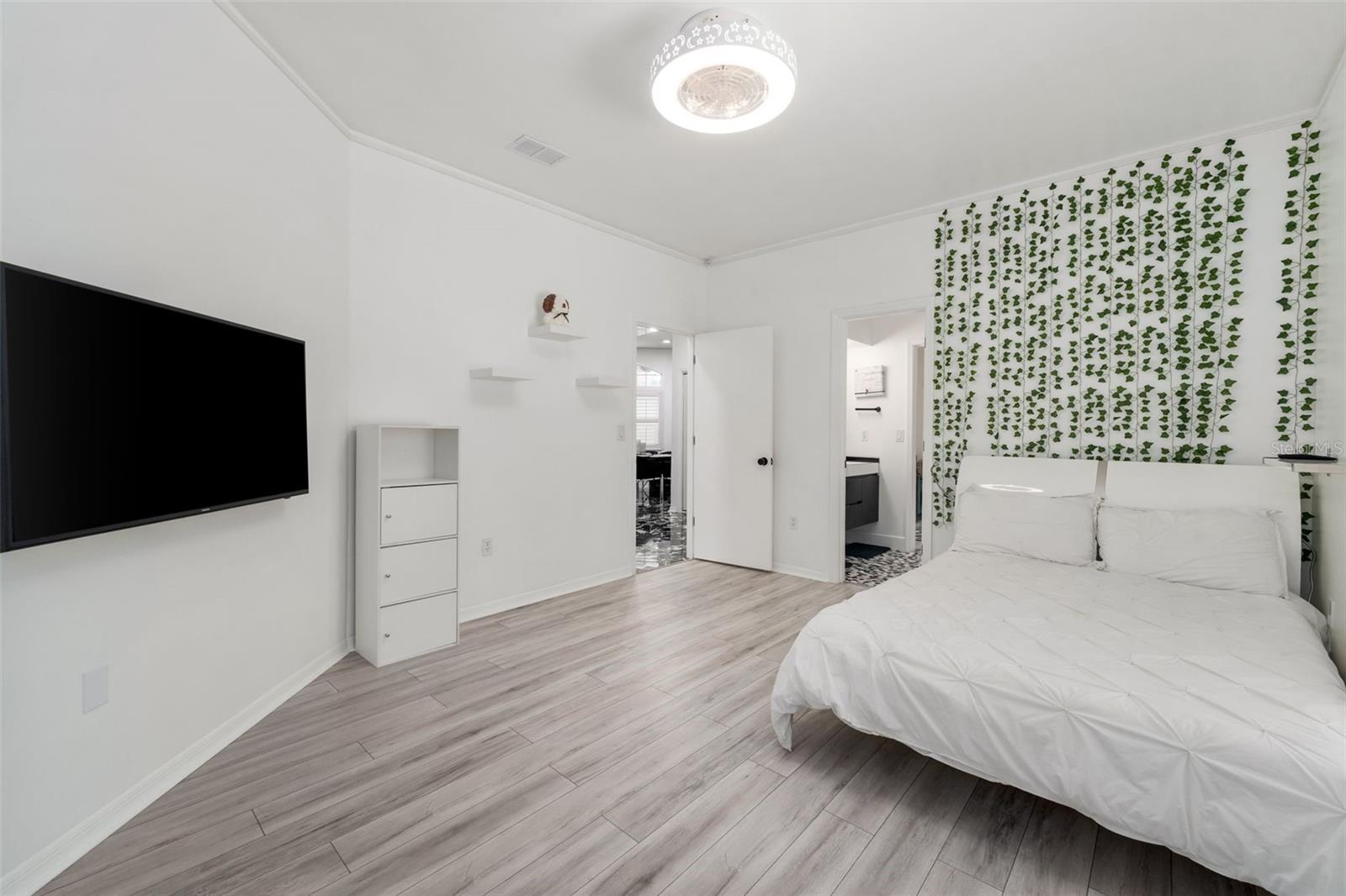 Image 13 of 43 For 8701 46th Lane