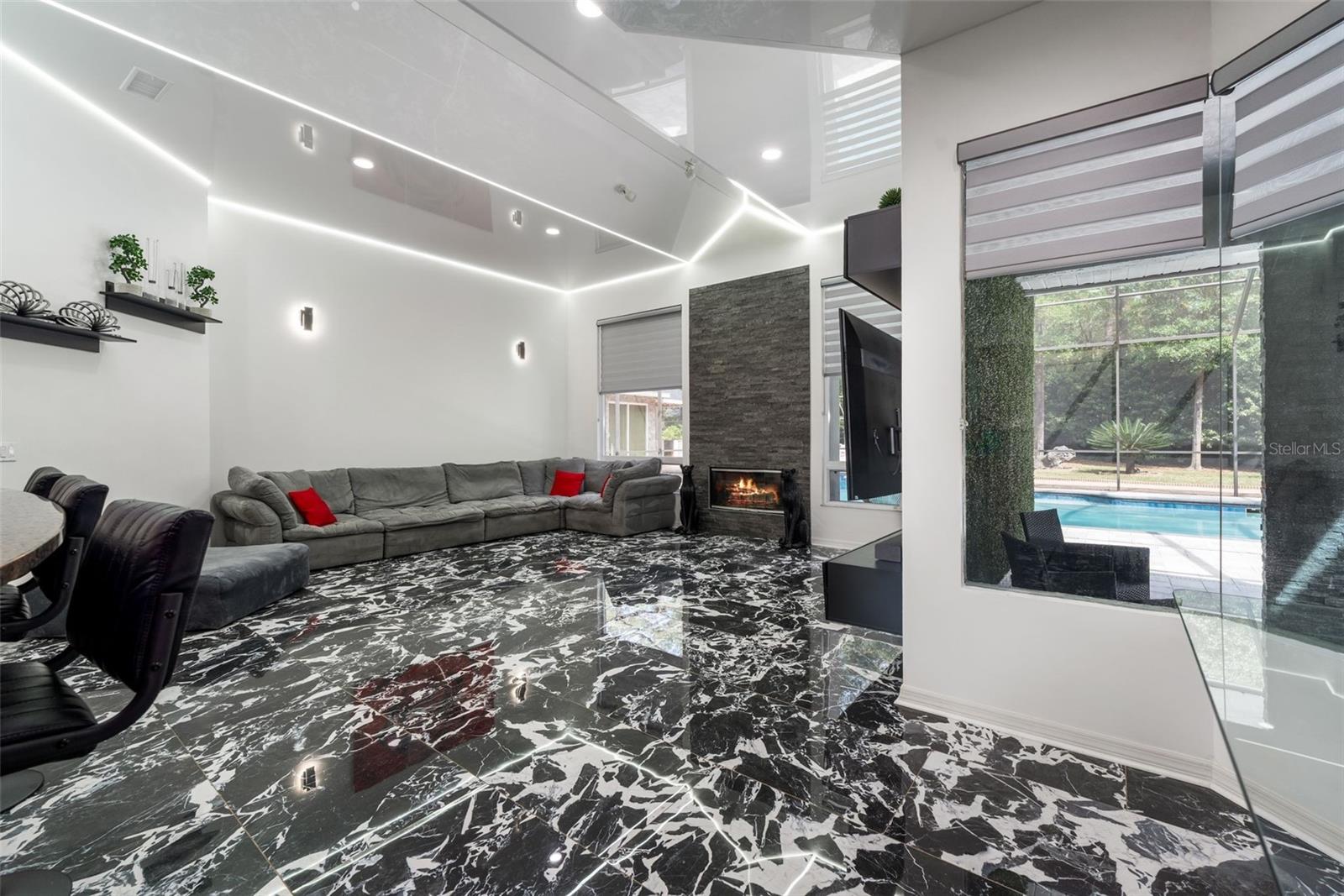 Image 18 of 43 For 8701 46th Lane