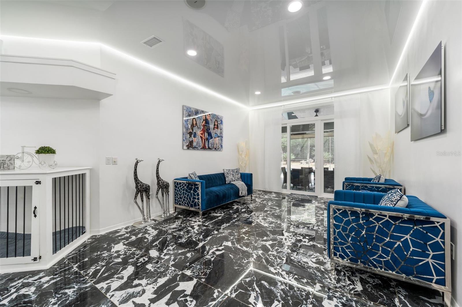 Image 21 of 43 For 8701 46th Lane