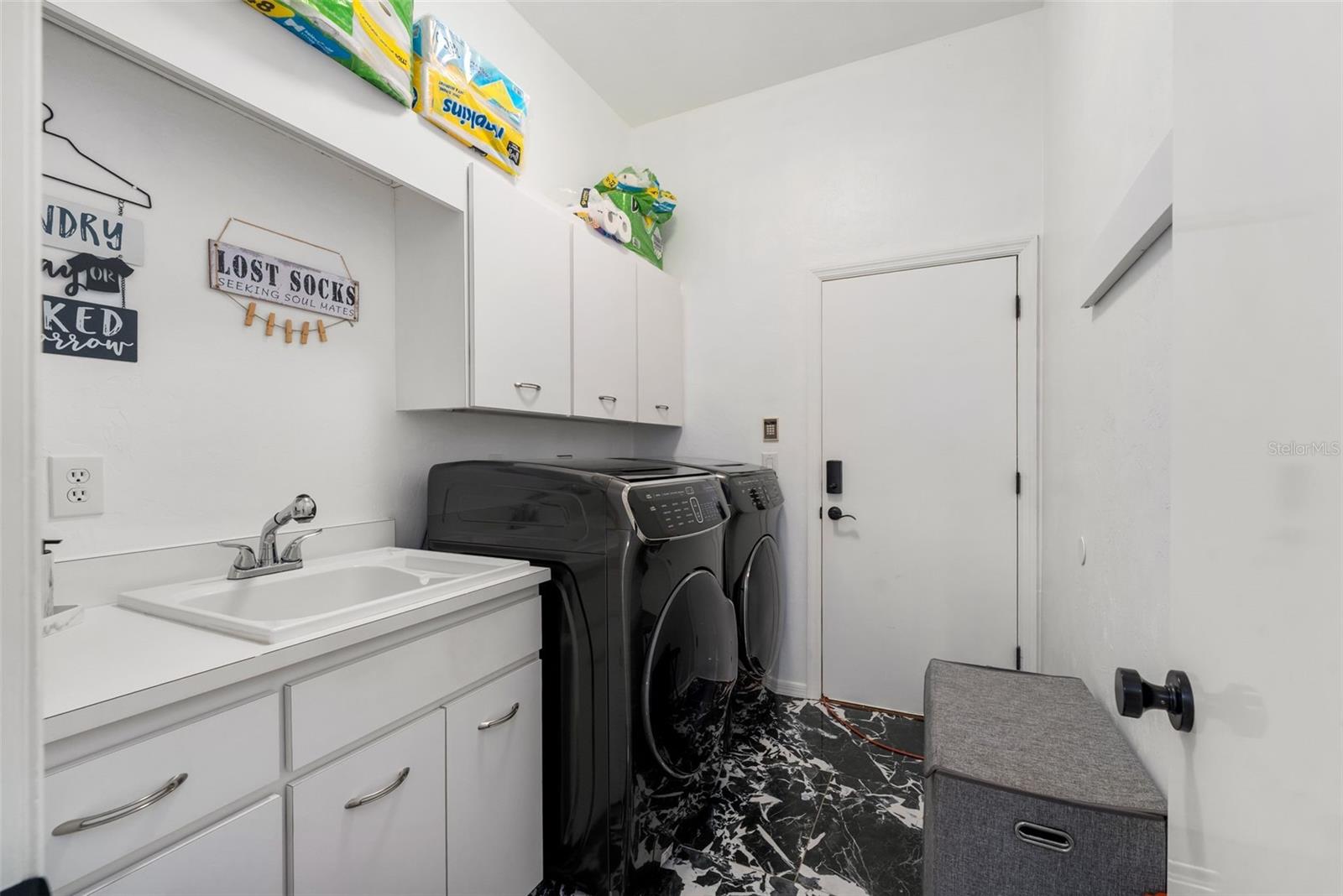 Image 24 of 43 For 8701 46th Lane