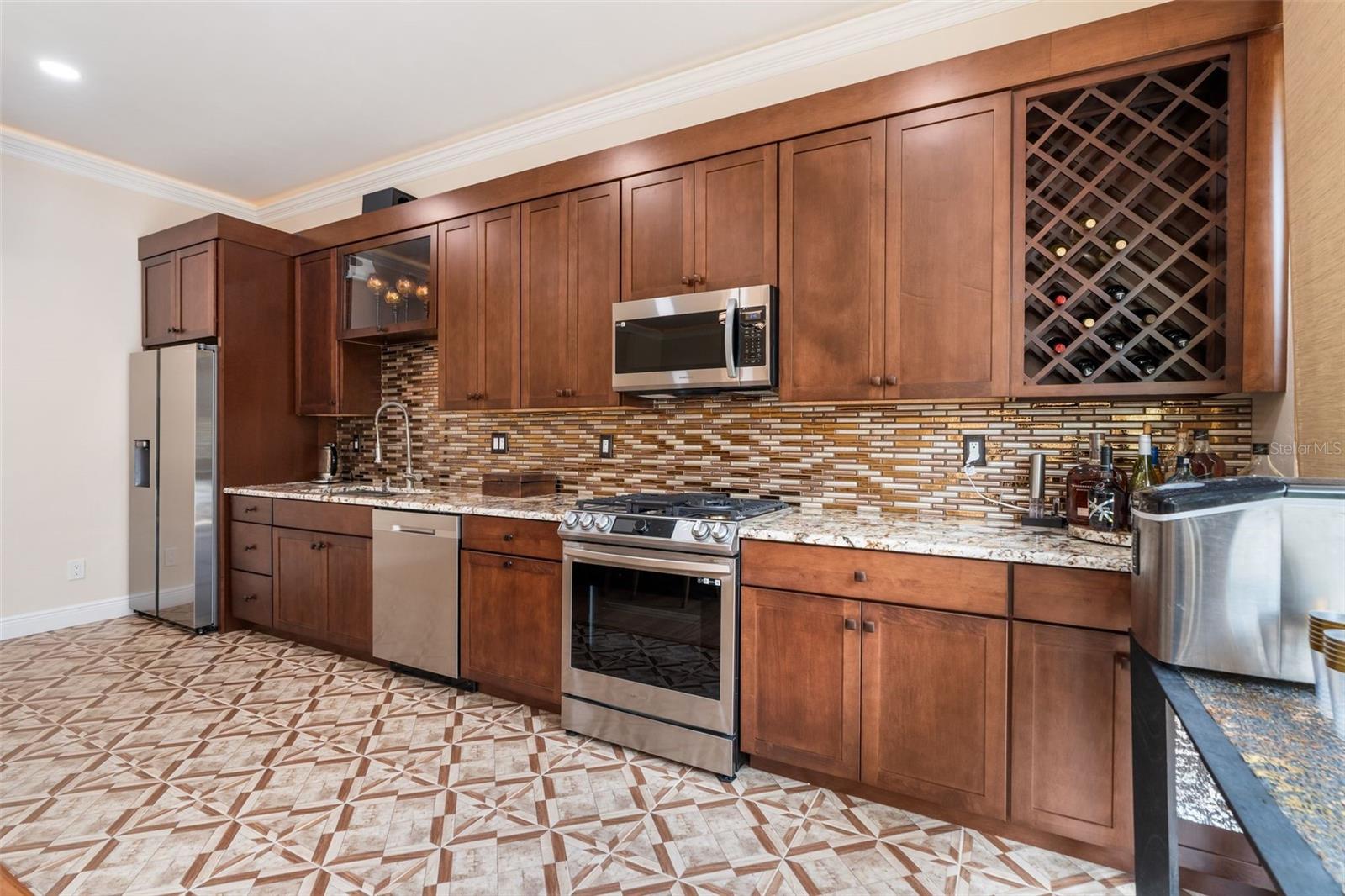 Image 28 of 43 For 8701 46th Lane