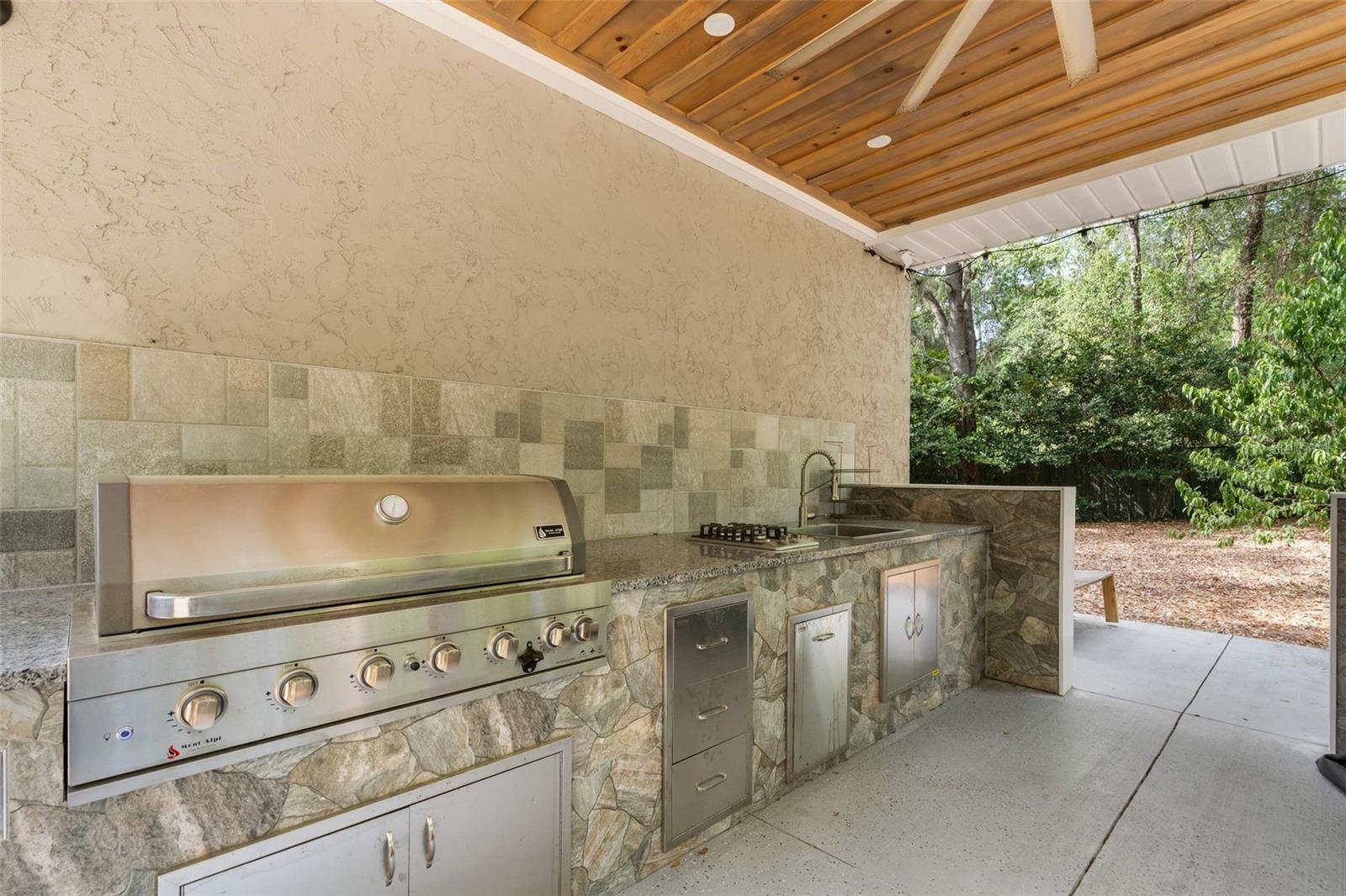 Image 31 of 43 For 8701 46th Lane