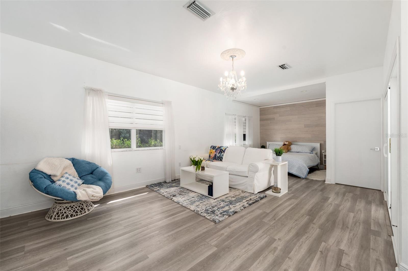 Image 33 of 43 For 8701 46th Lane