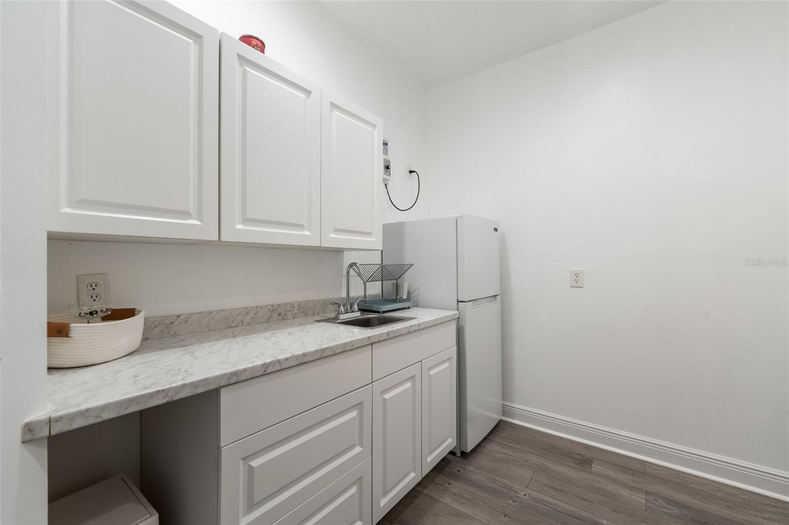 Image 35 of 43 For 8701 46th Lane