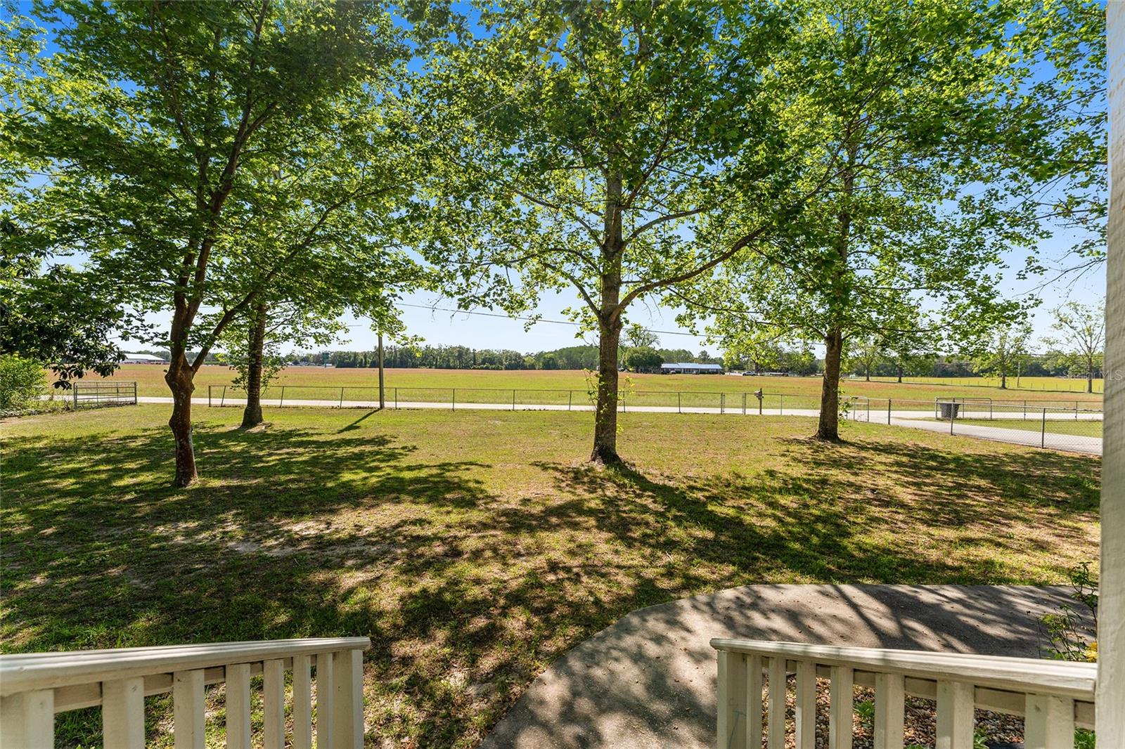 Image 12 of 90 For 161 Dylan Way