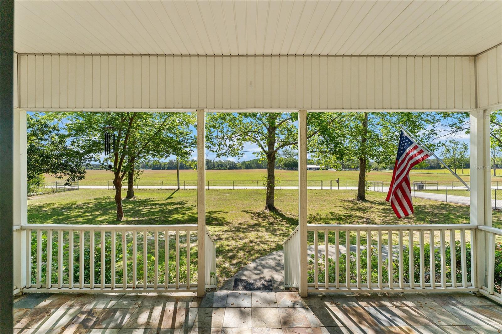 Image 13 of 90 For 161 Dylan Way