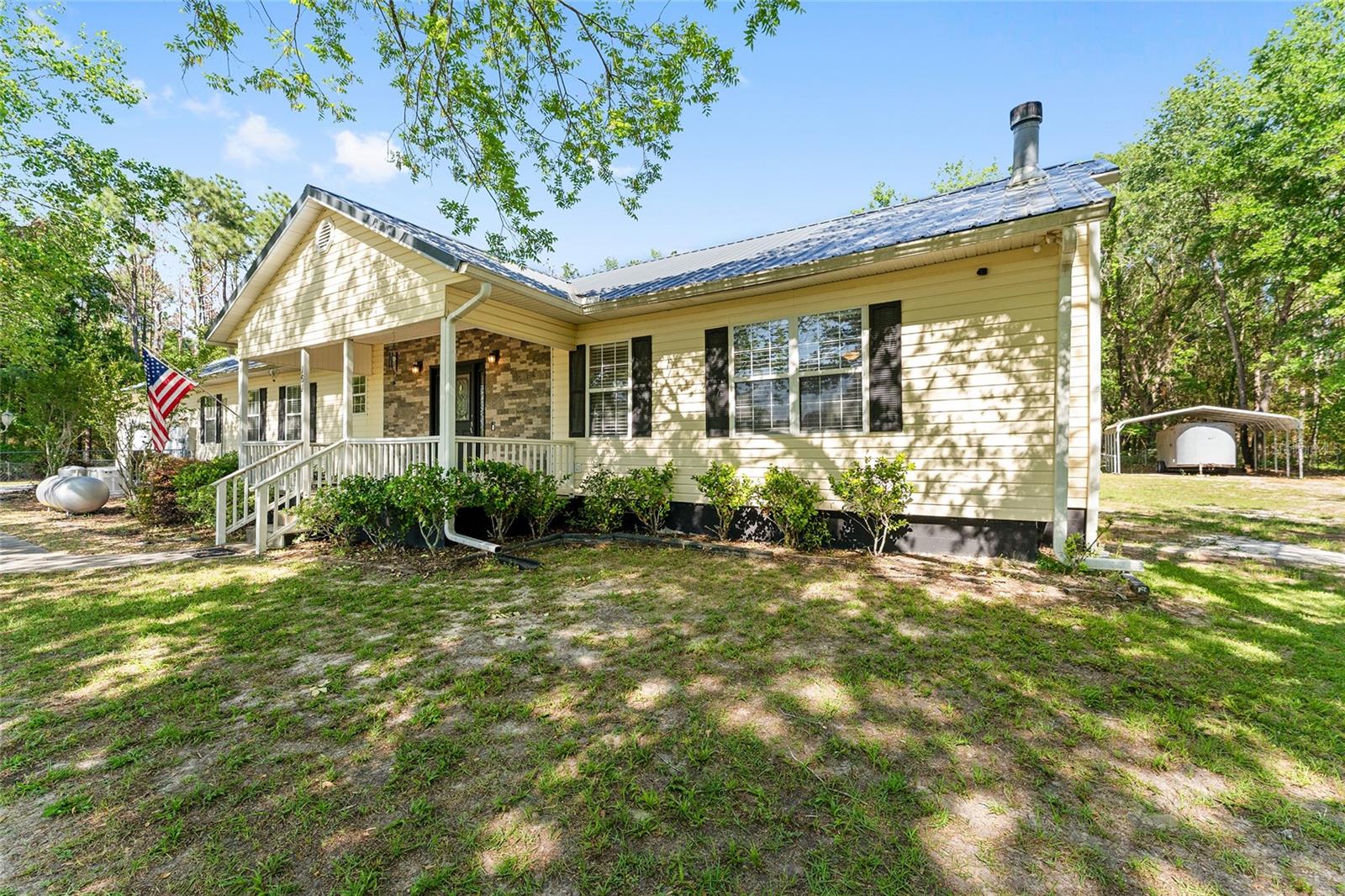 Image 2 of 90 For 161 Dylan Way