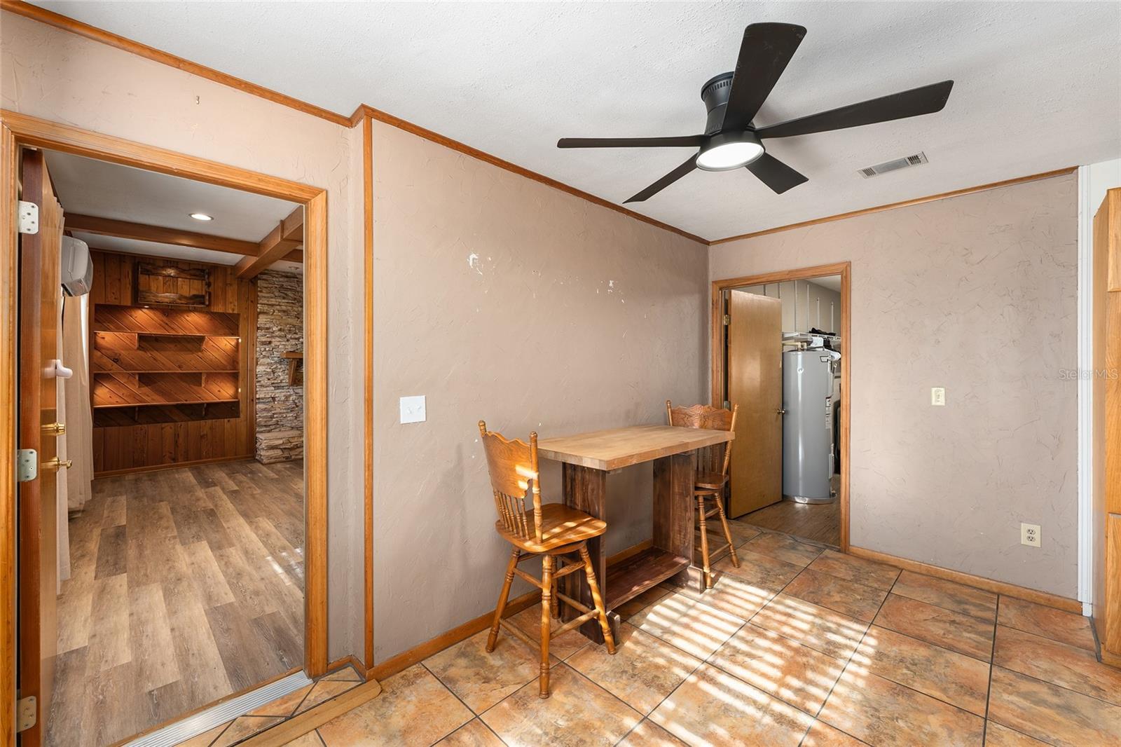 Image 35 of 90 For 161 Dylan Way