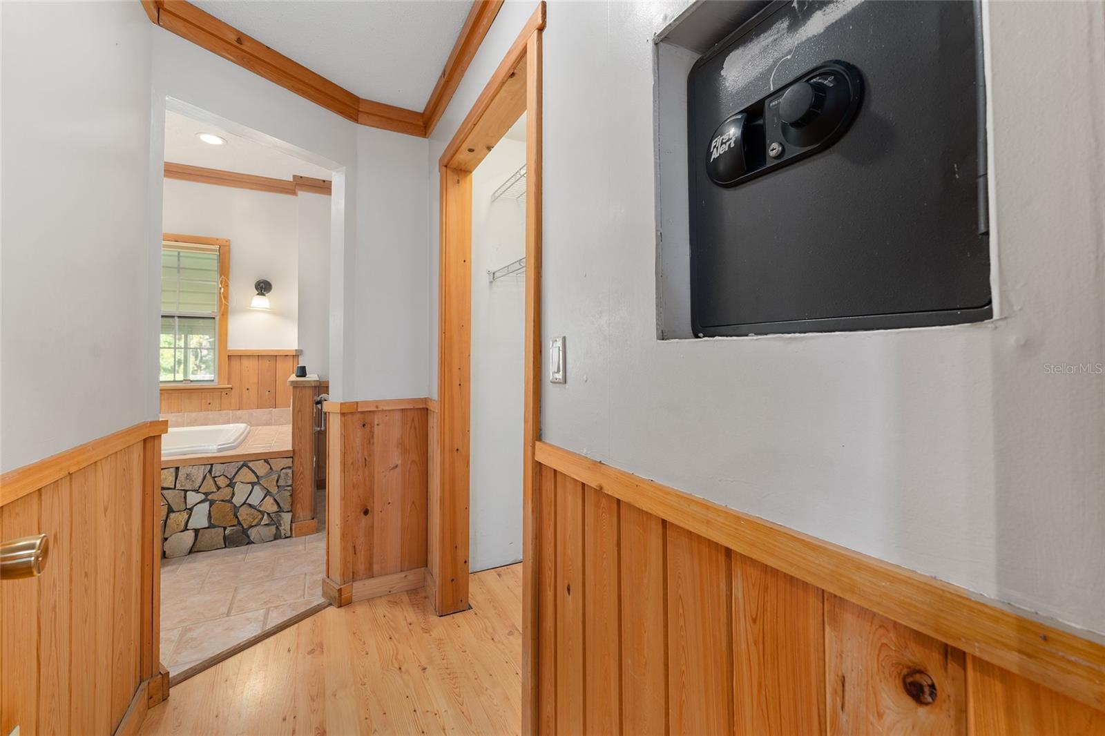 Image 41 of 90 For 161 Dylan Way