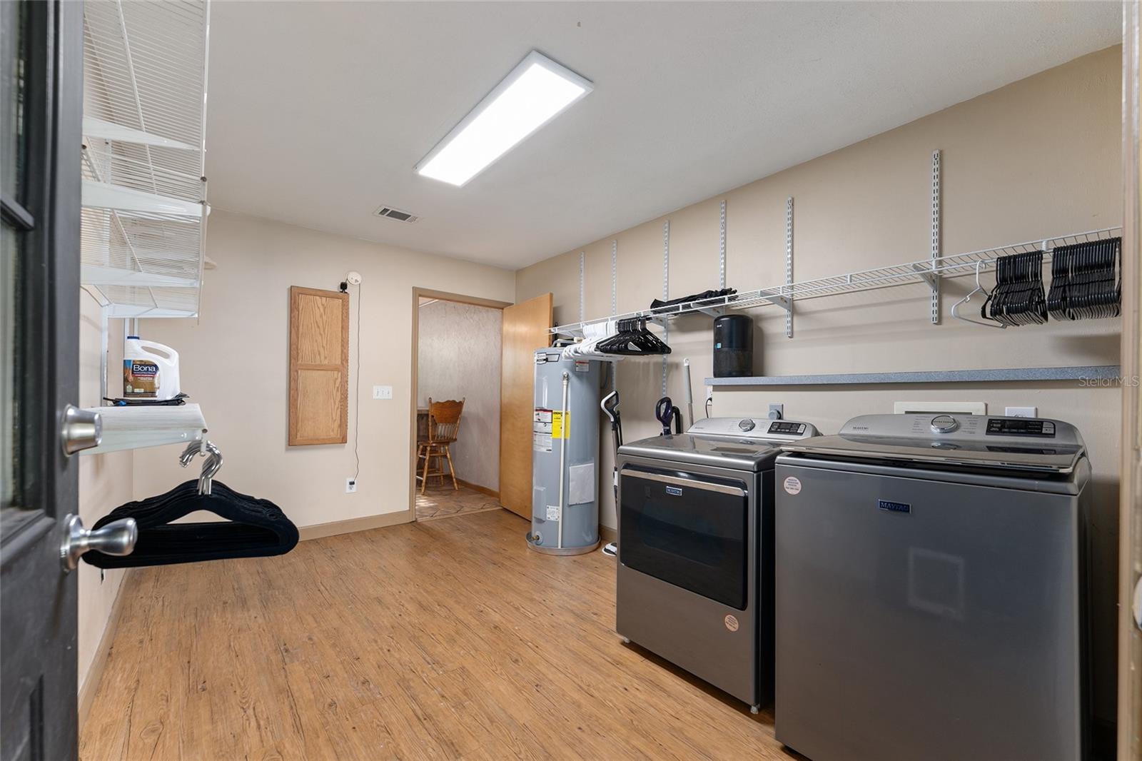 Image 49 of 90 For 161 Dylan Way