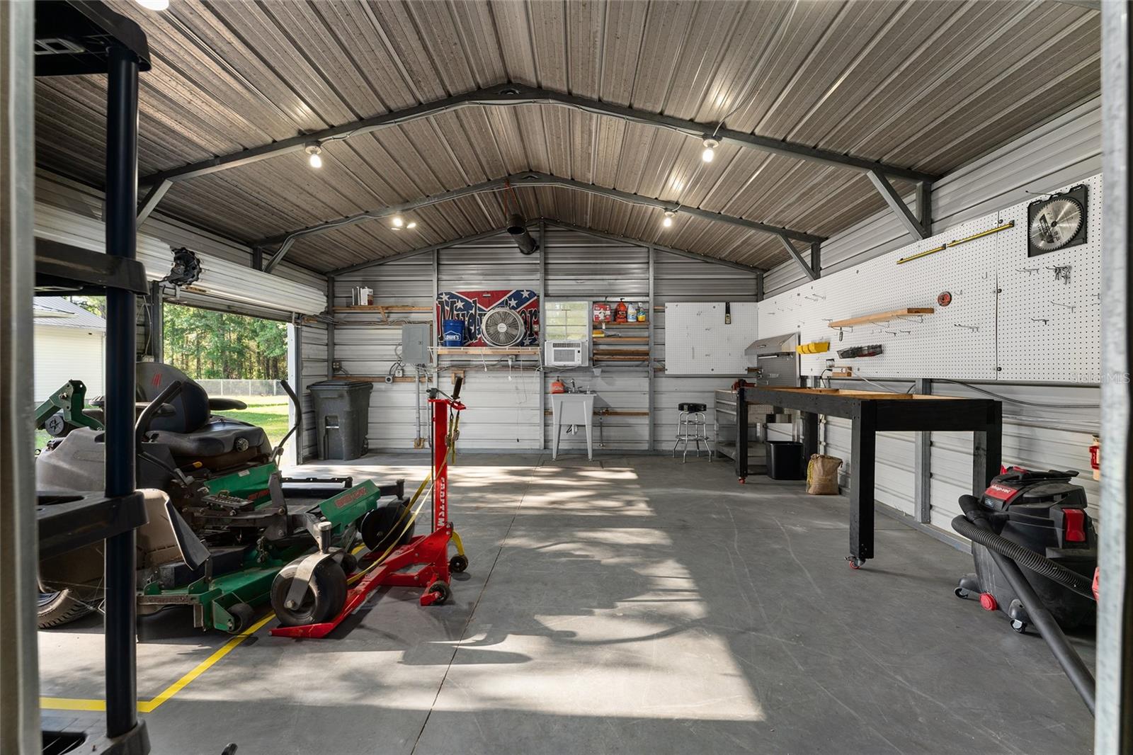 Image 64 of 90 For 161 Dylan Way