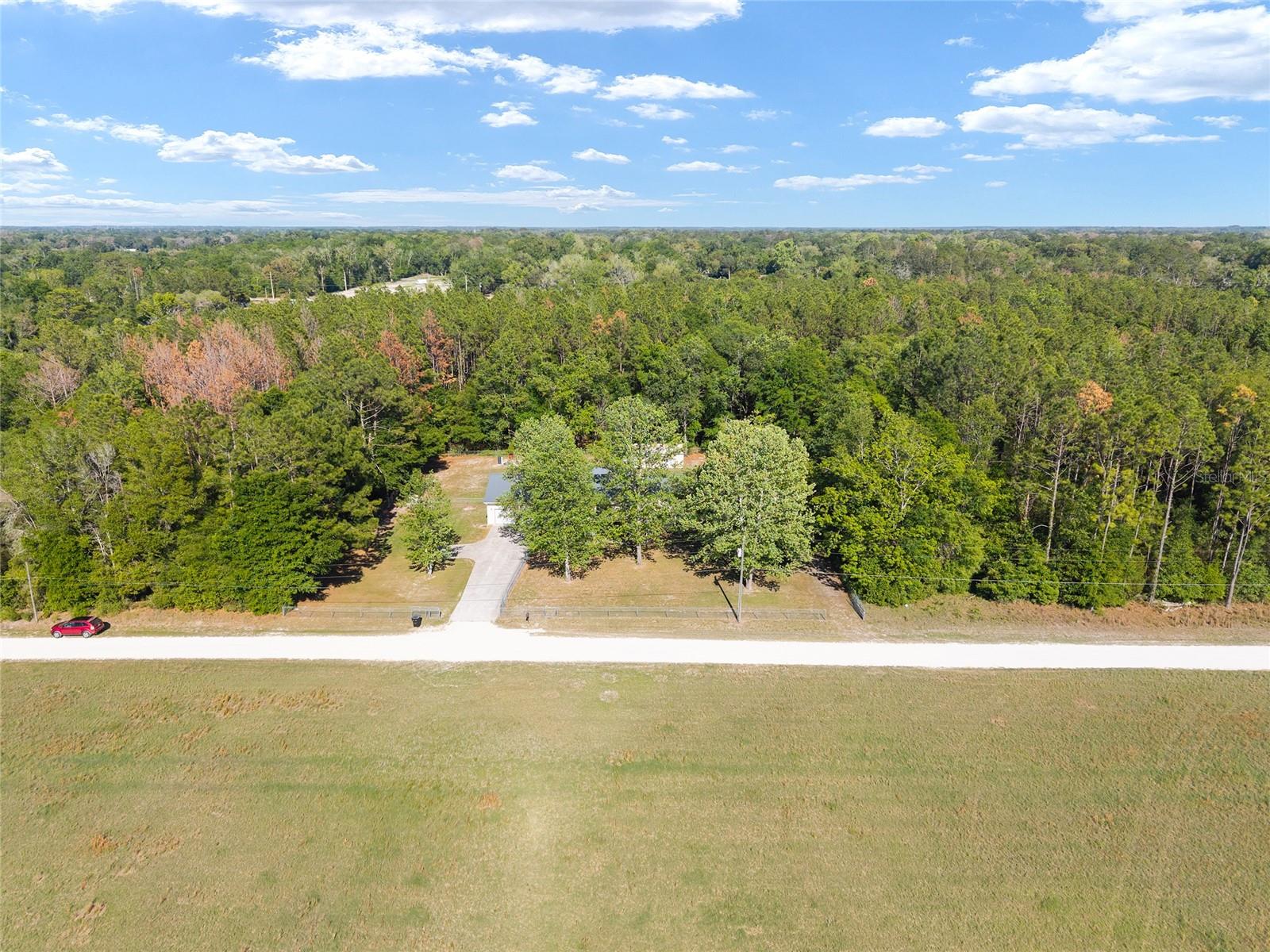 Image 71 of 90 For 161 Dylan Way