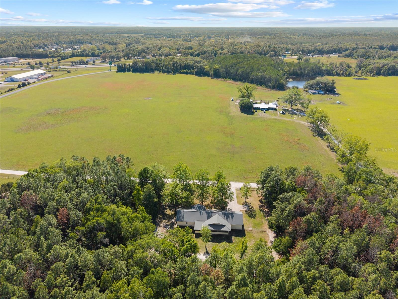 Image 72 of 90 For 161 Dylan Way