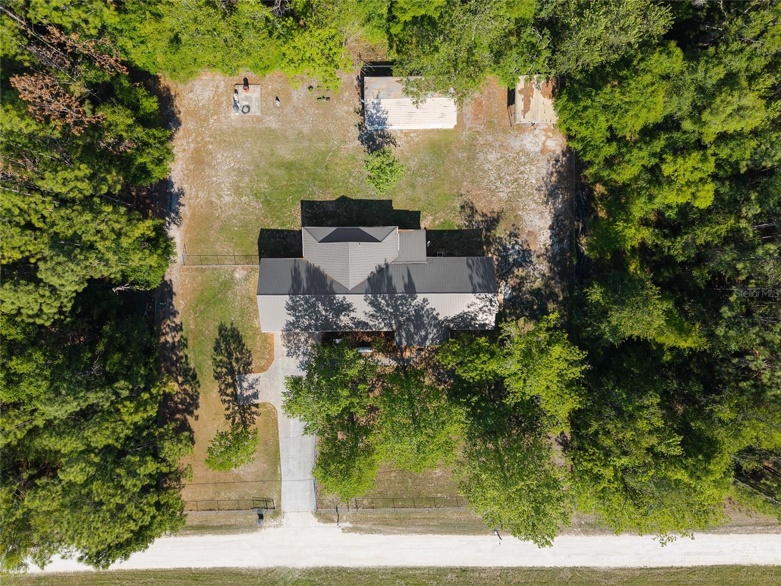 Image 73 of 90 For 161 Dylan Way