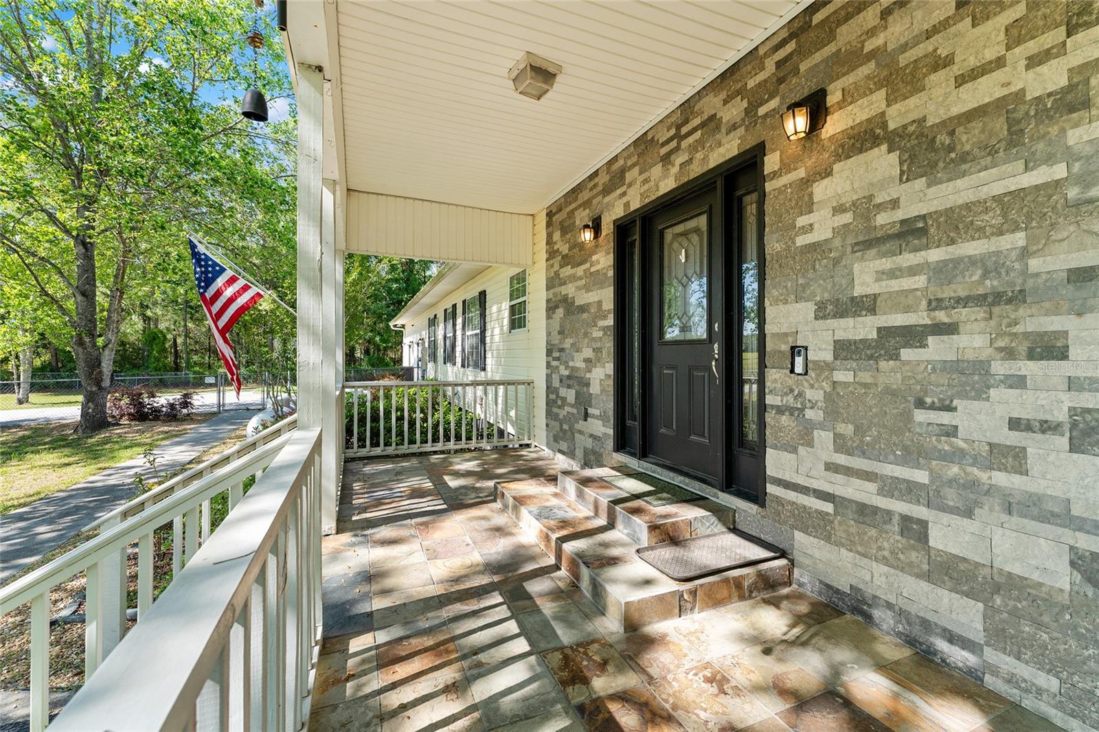 Image 9 of 90 For 161 Dylan Way