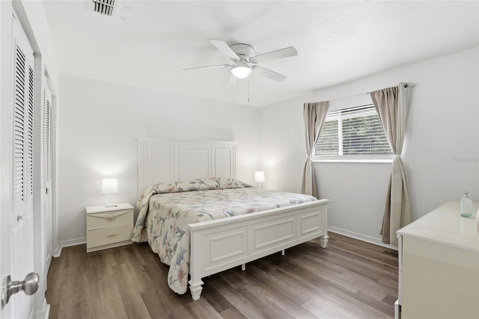 Image 12 of 59 For 2245 37th Place