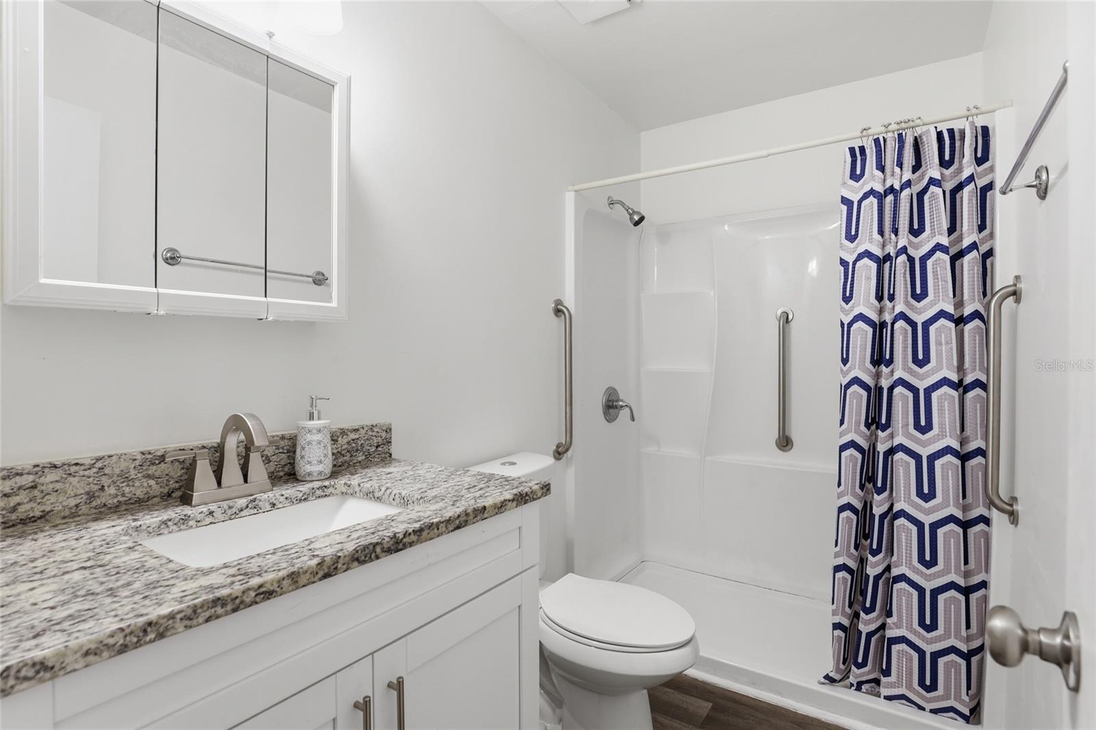 Image 19 of 59 For 2245 37th Place