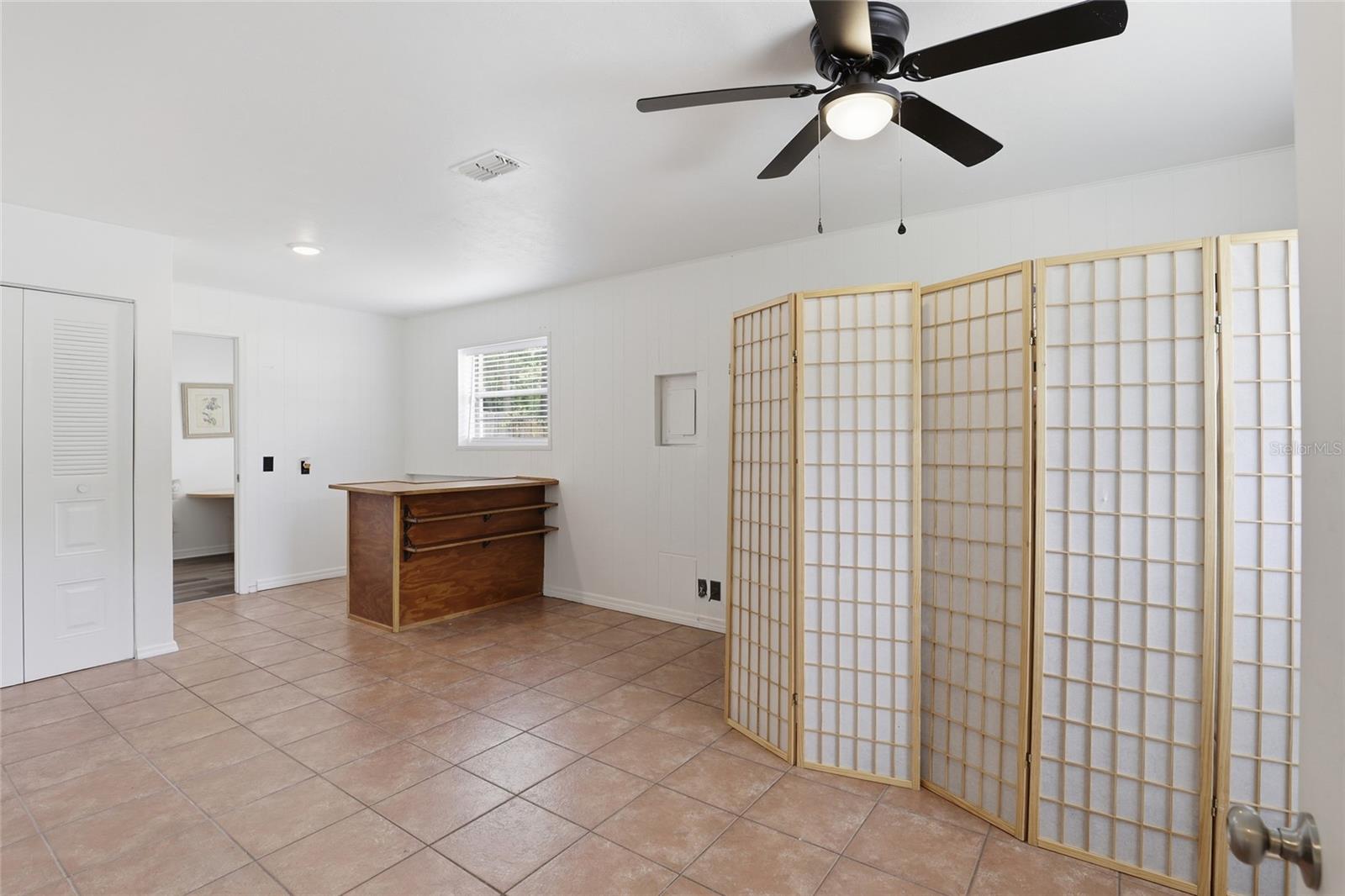 Image 23 of 59 For 2245 37th Place