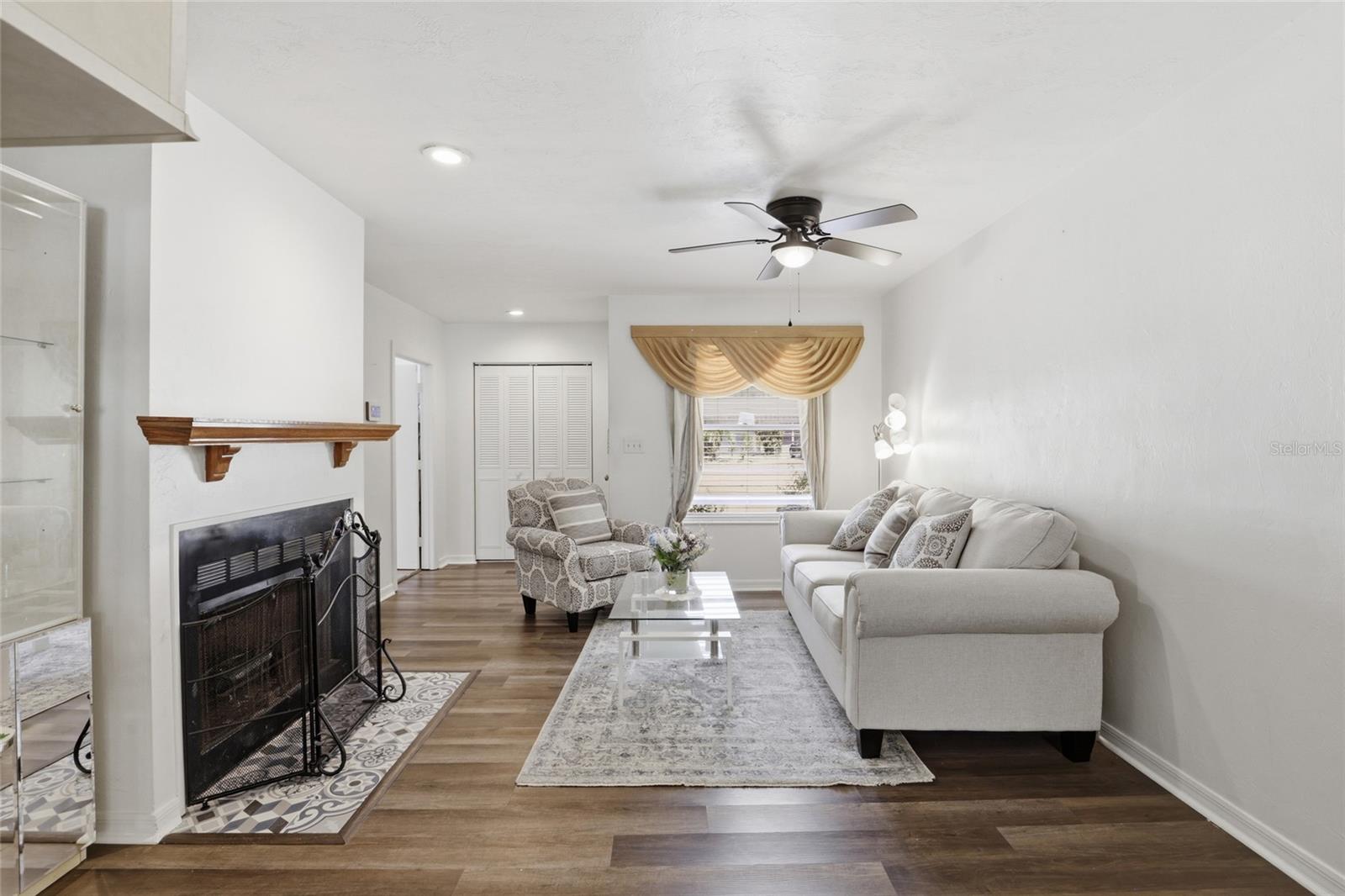 Image 26 of 59 For 2245 37th Place